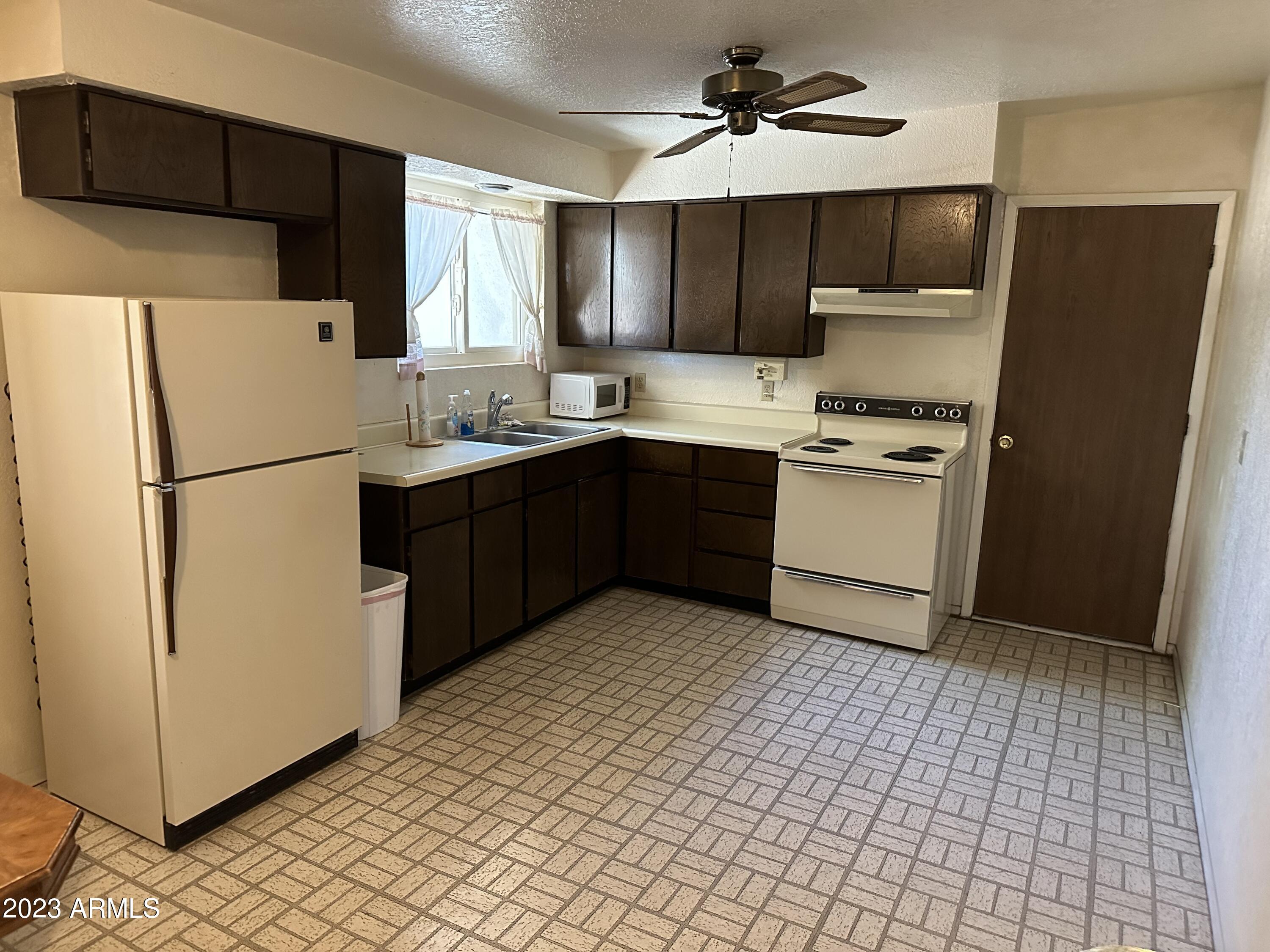 CORONADO ESTATES UNIT 3 - Residential