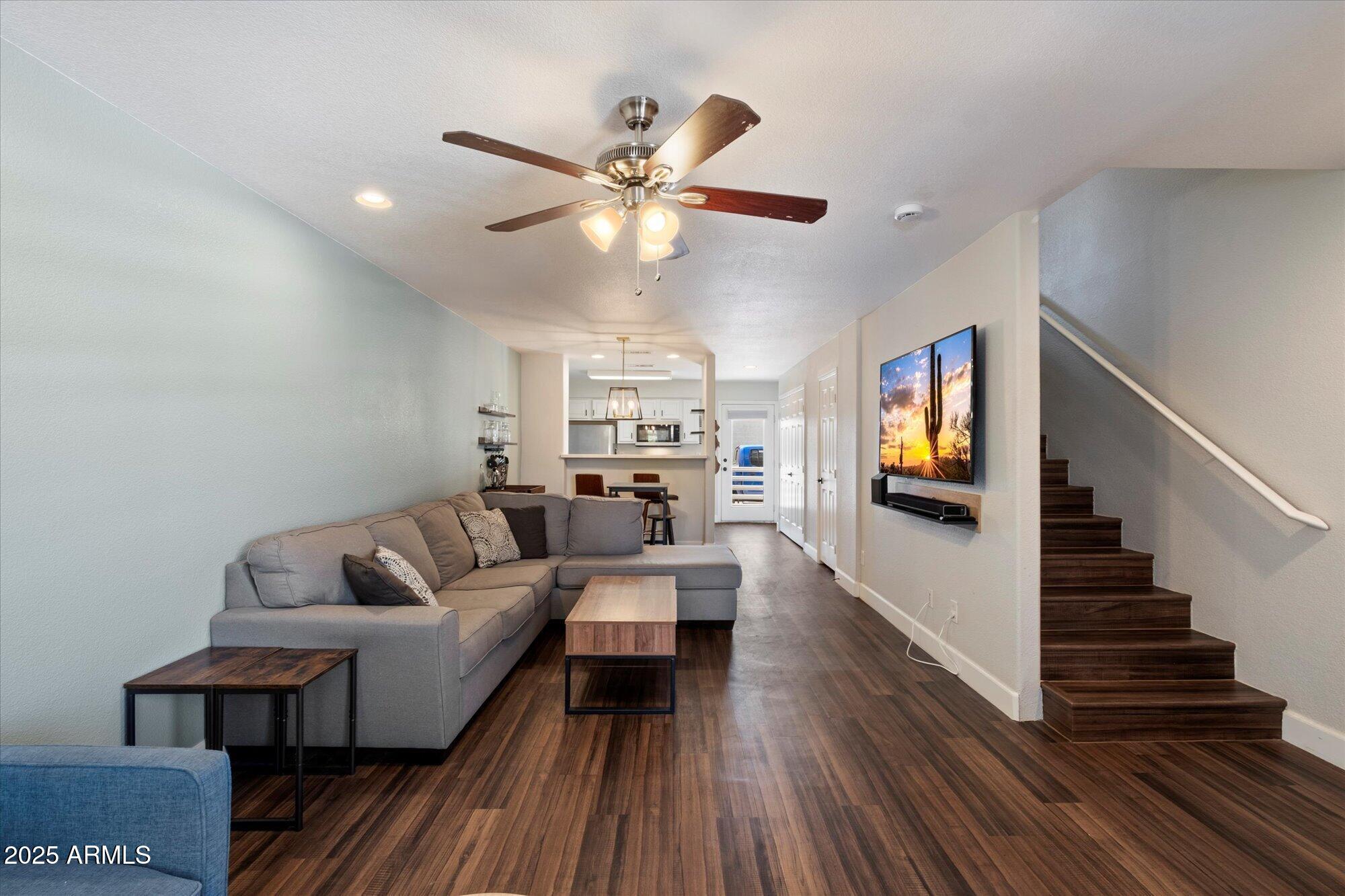 1505 N CENTER Street 218