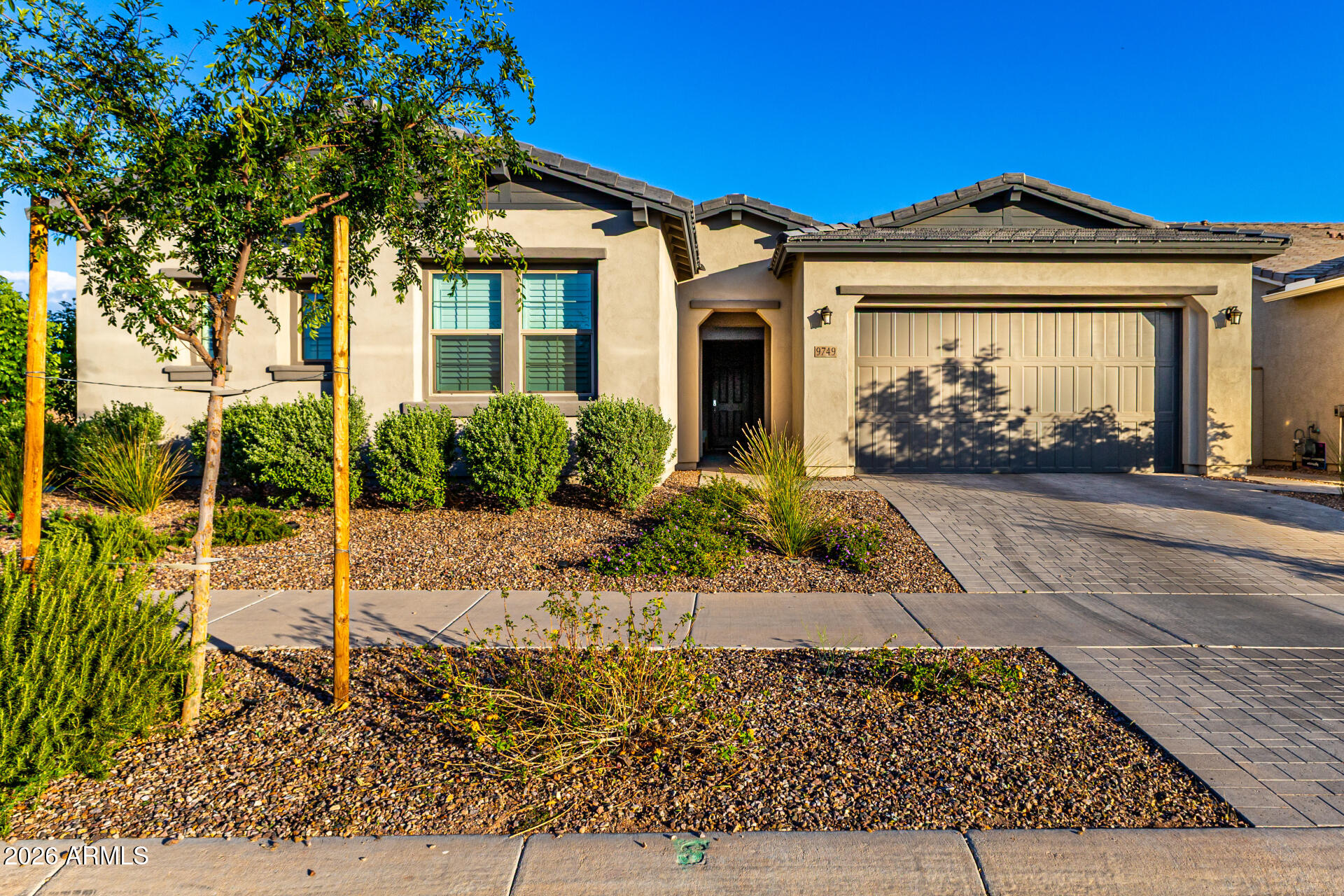 9749 E RIPPLE Drive