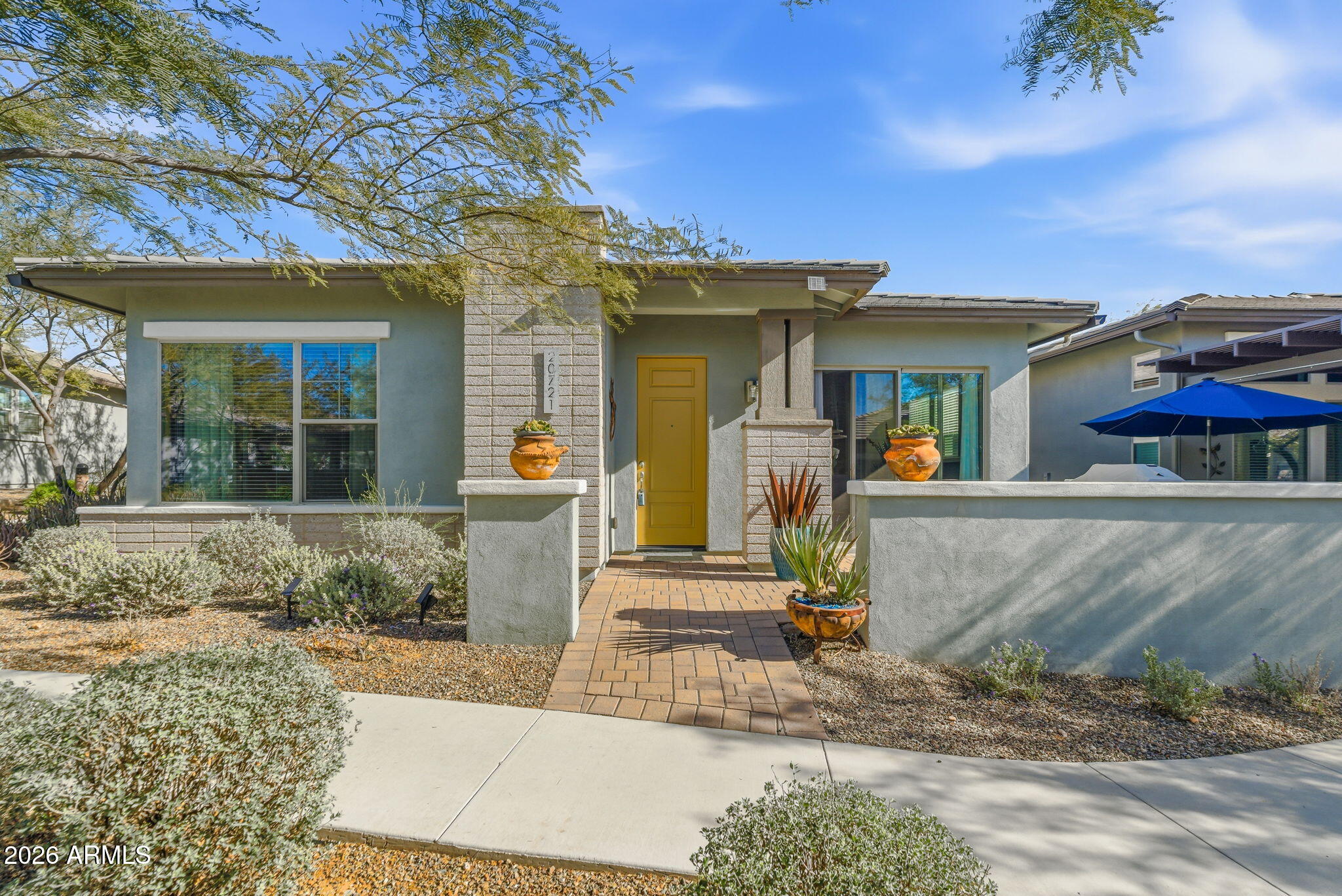 20721 W FERN Drive