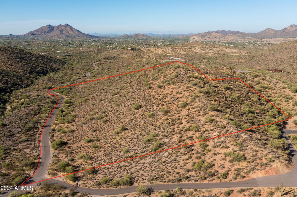 Photo of 42000 N Sierra Vista Road #-, Cave Creek, AZ 85331 (MLS # 6746757)