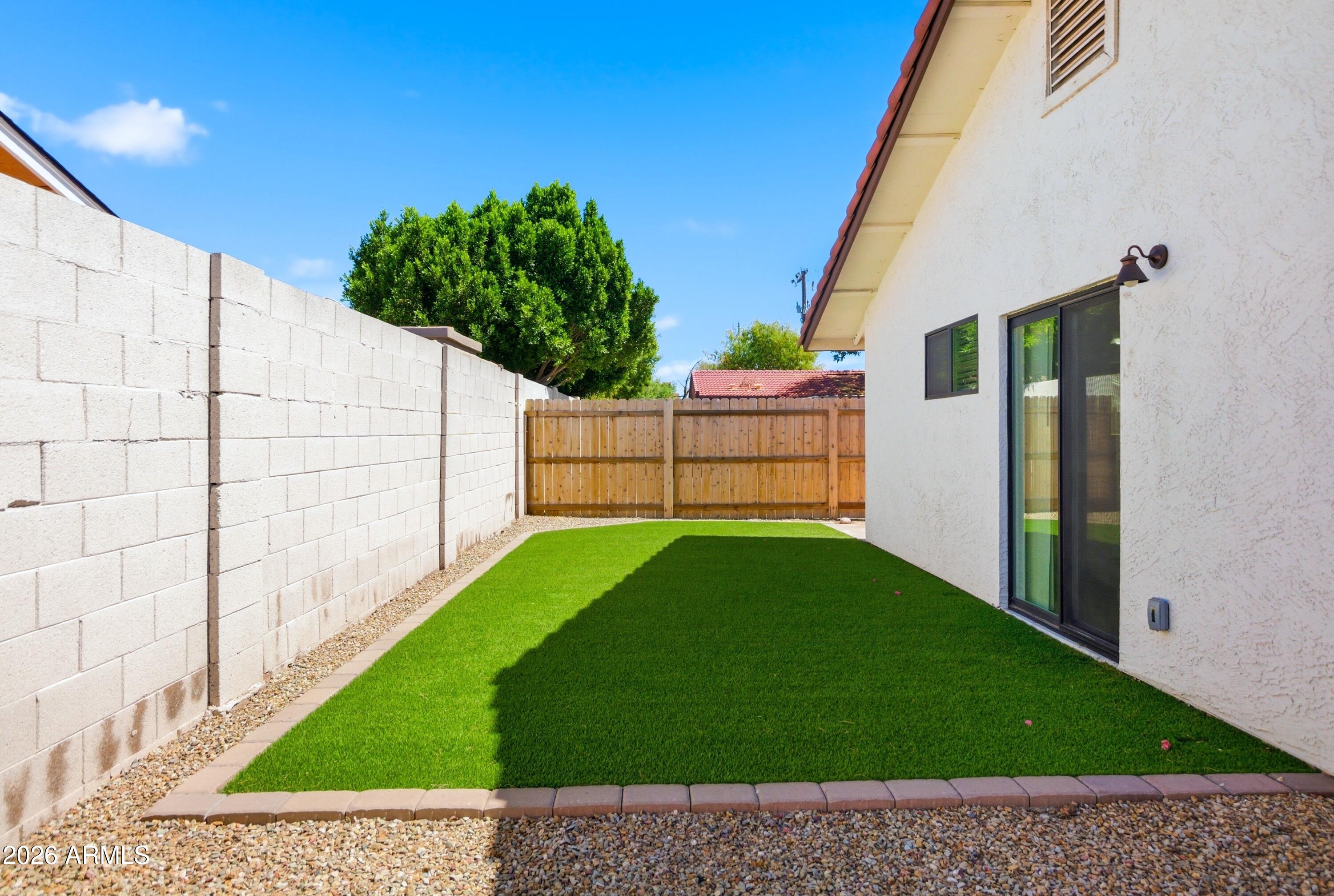 2844 E WALTANN Lane 4