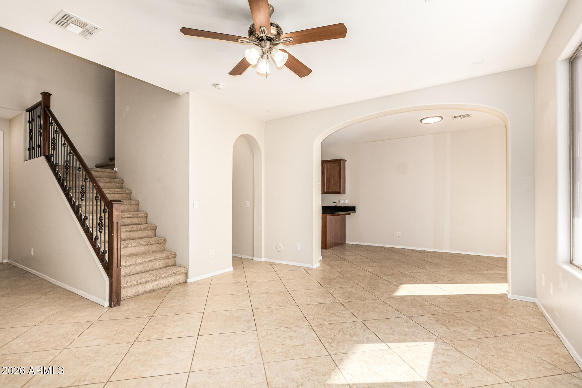 1629 W LACEWOOD Place