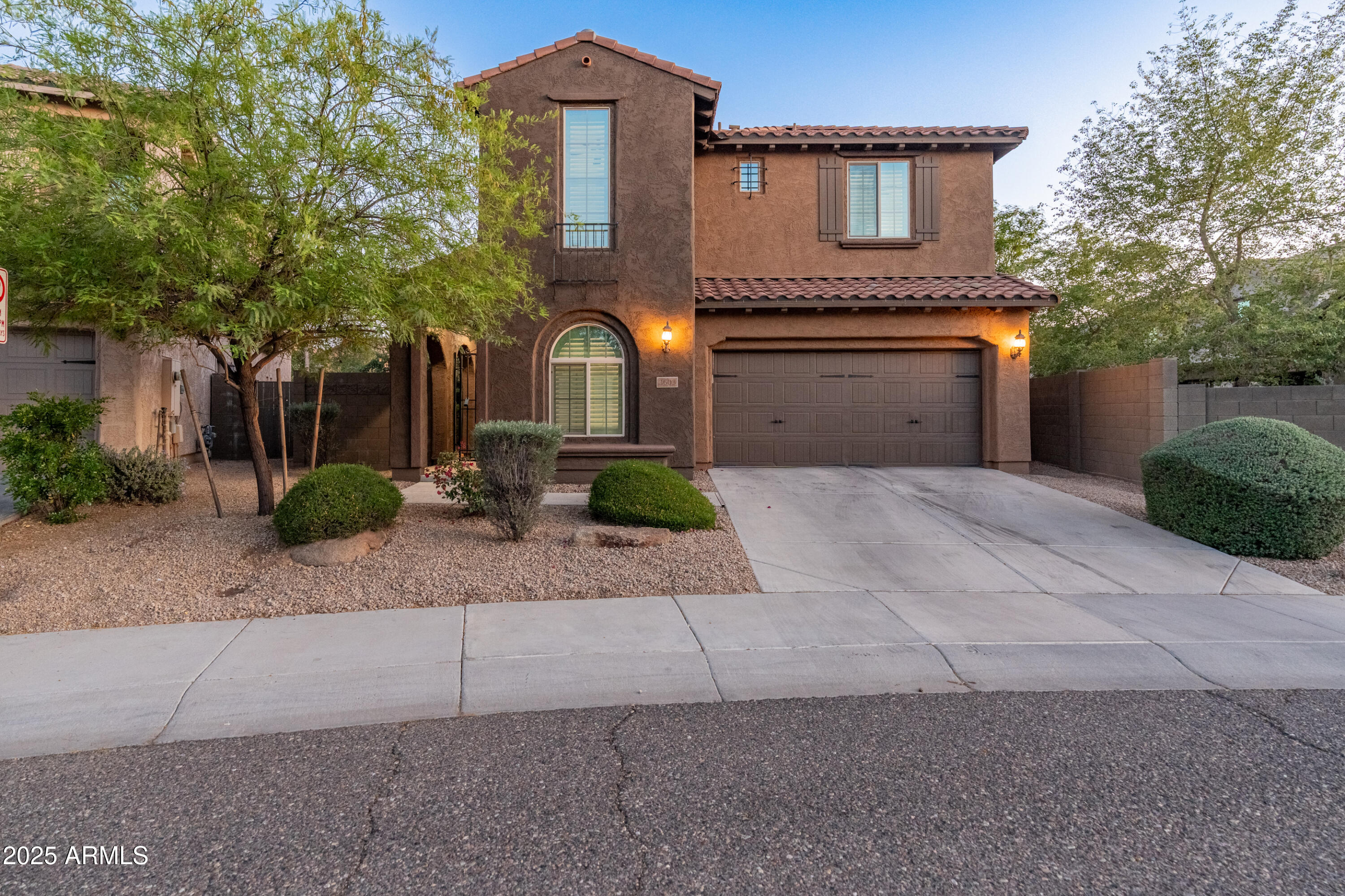 Phoenix, Arizona 85050, United States, 5 Bedrooms Bedrooms, ,5 BathroomsBathrooms,Residential,Active,135535