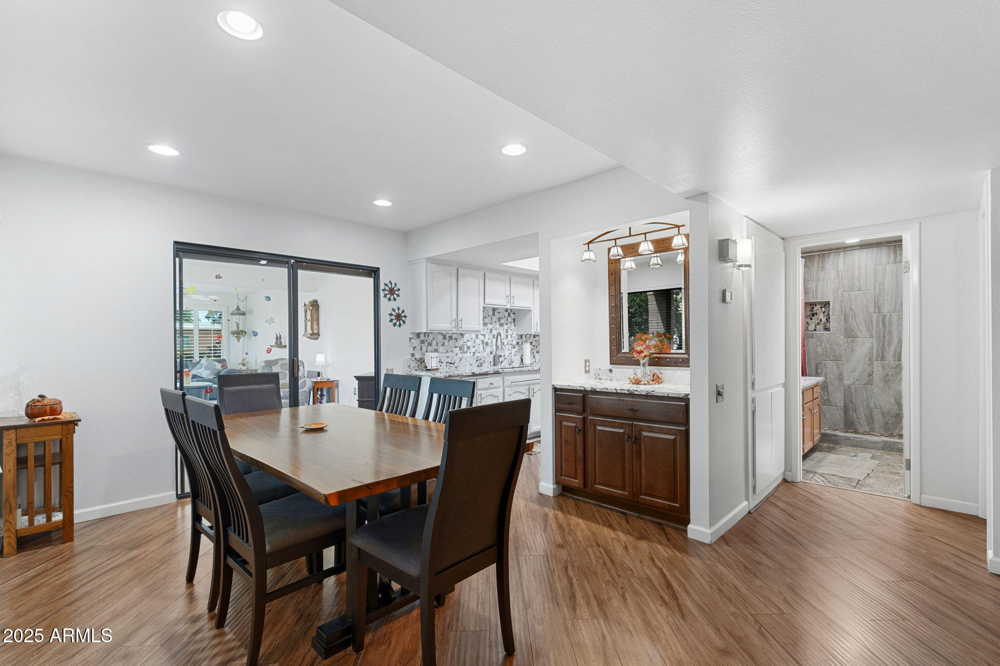 402 LEISURE WORLD --