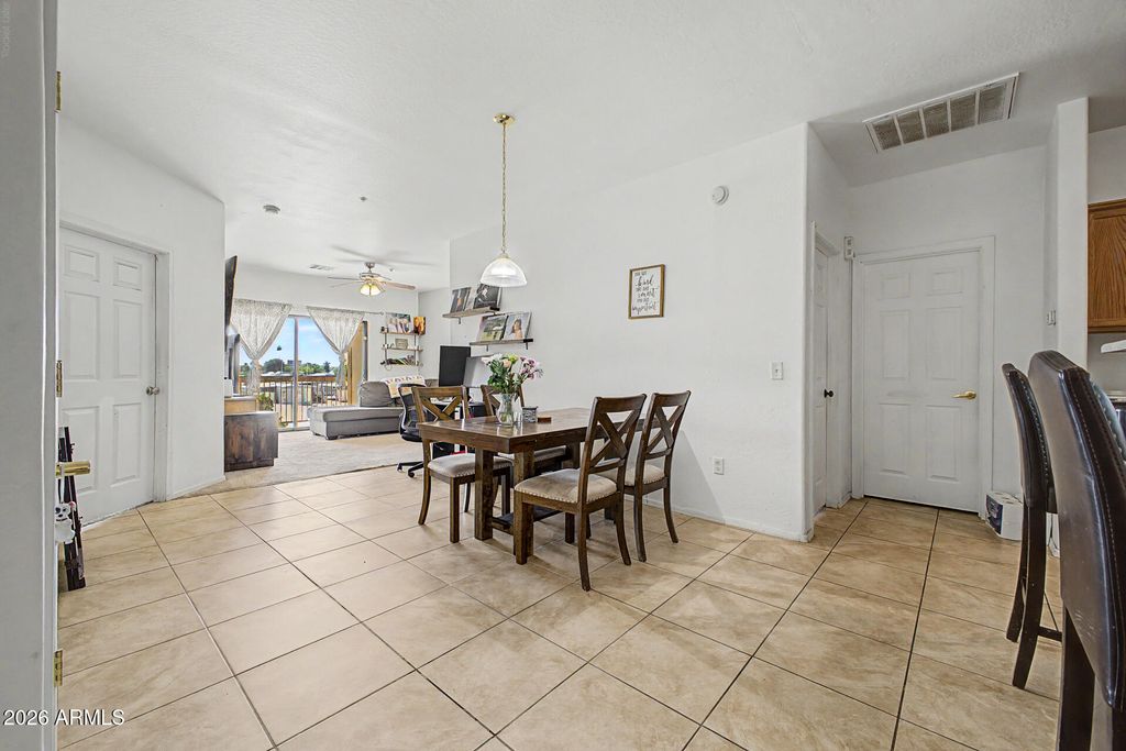 Photo of 6770 N 47th Avenue #2023, Glendale, AZ 85301 (MLS # 7053623)