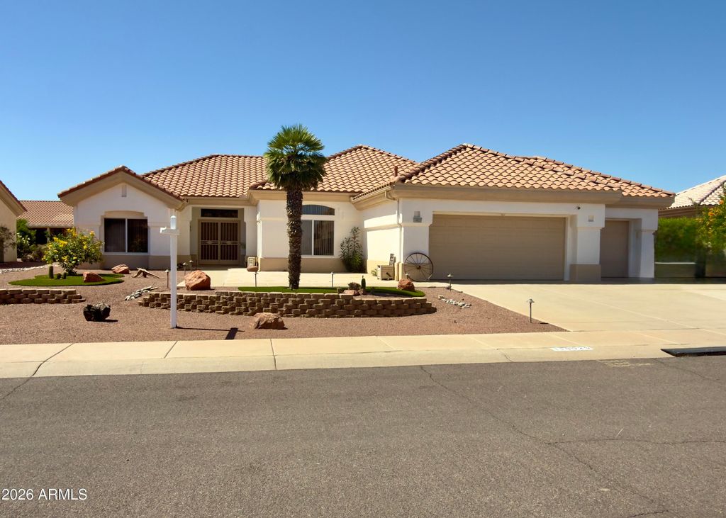 Photo of 16025 W Sentinel Drive, Sun City West, AZ 85375 (MLS # 7024043)