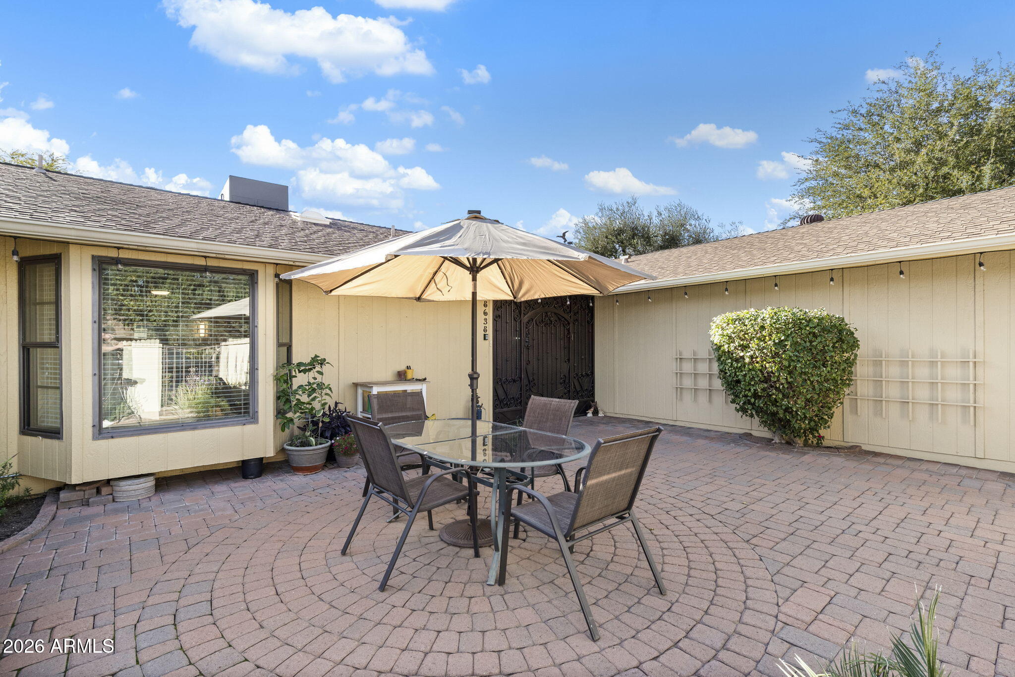 18638 N CONESTOGA Drive