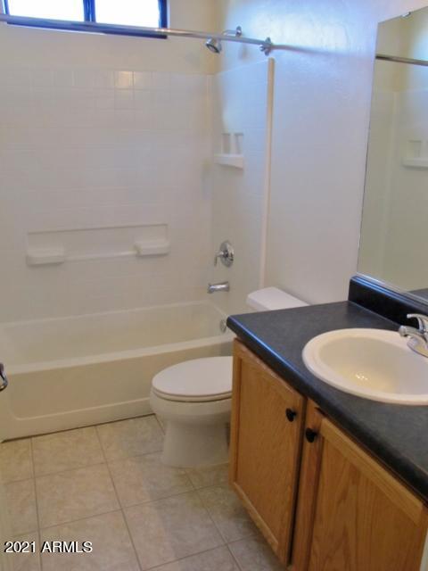 LEGENDS AT VALIENTE UNIT 2 - Residential Lease