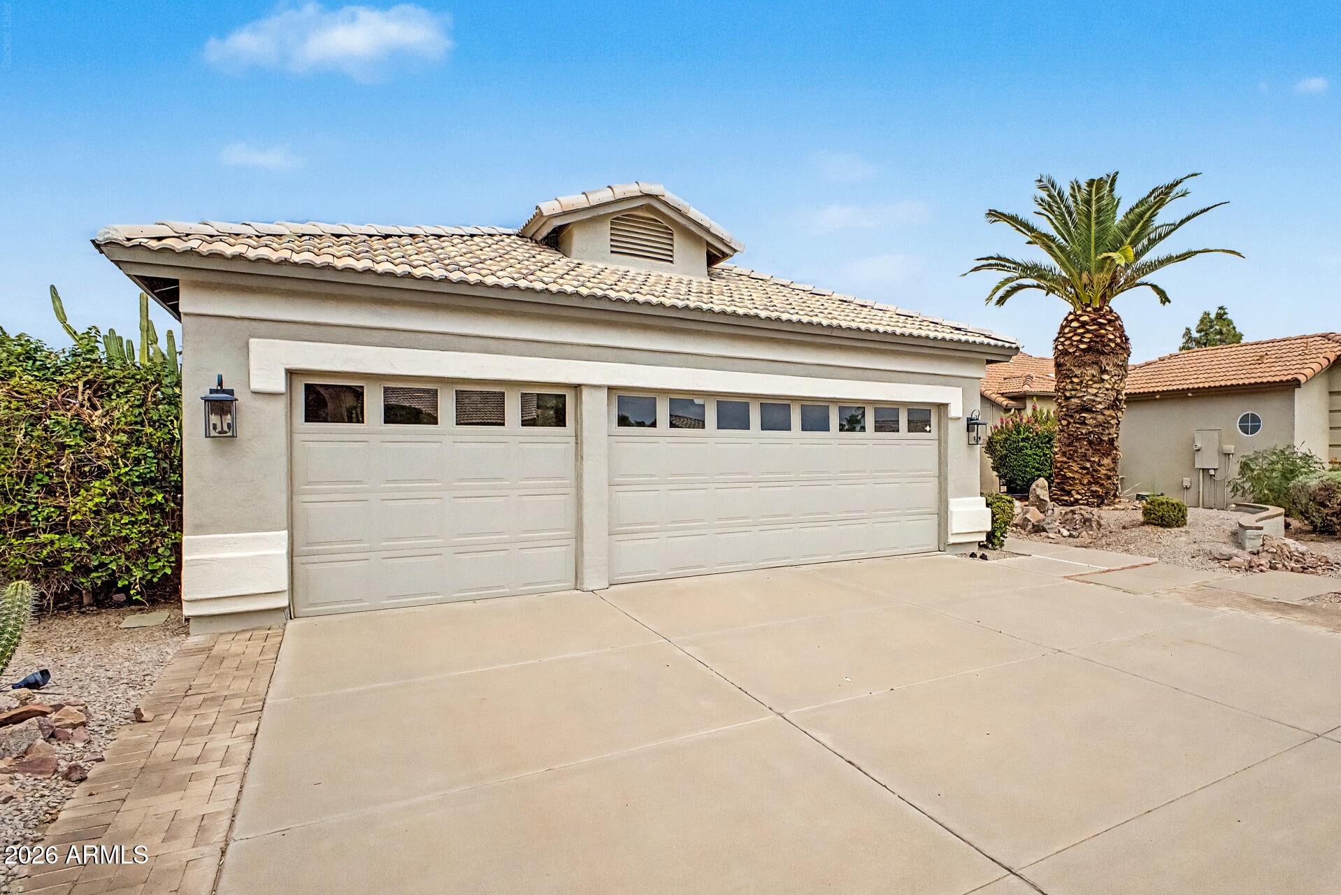 9222 E NACOMA Drive