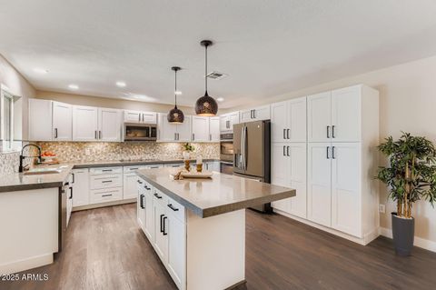 202 N FLORENCE Avenue Litchfield Park AZ 85340