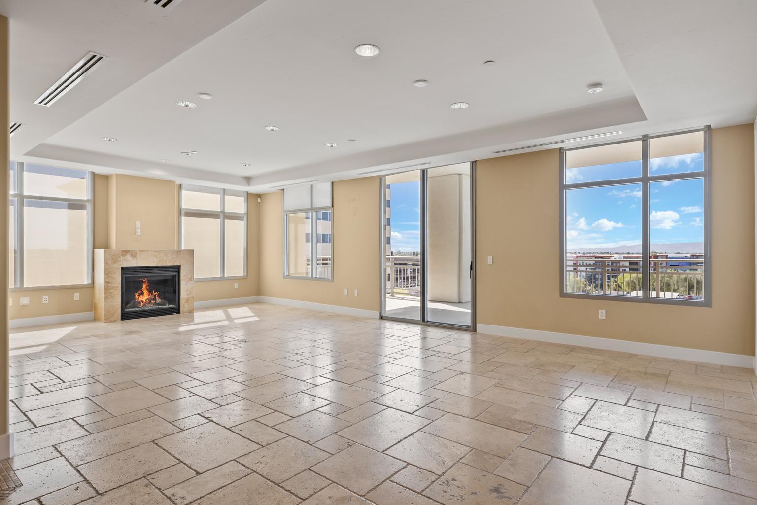 2211 E Camelback Road Unit 604