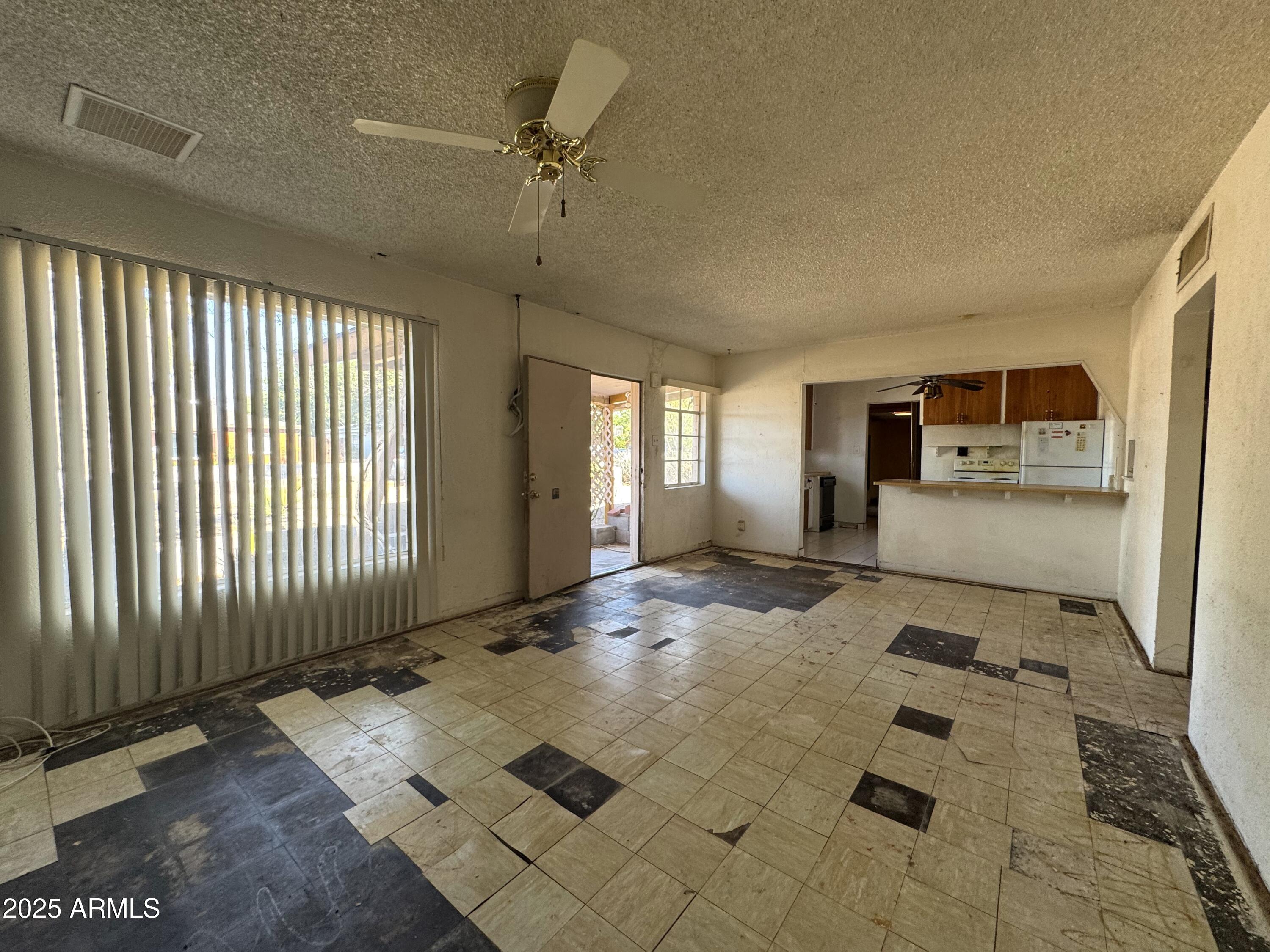 Homes 4 4119 N 23RD Drive