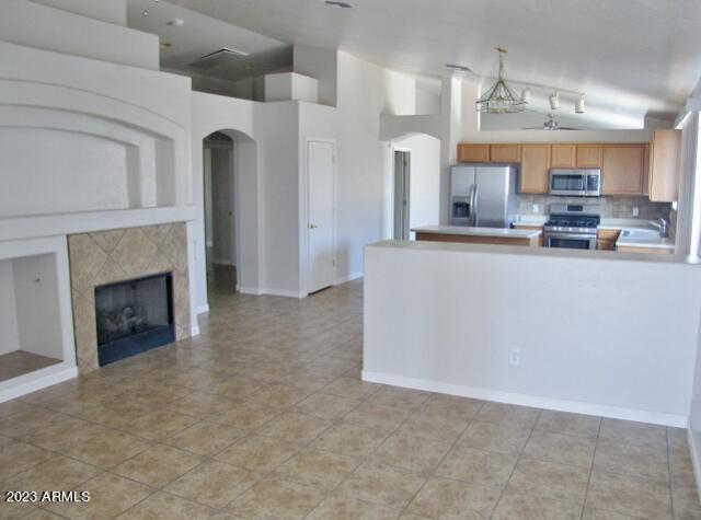 COPPER SKY PHASE 2 - Residential Lease