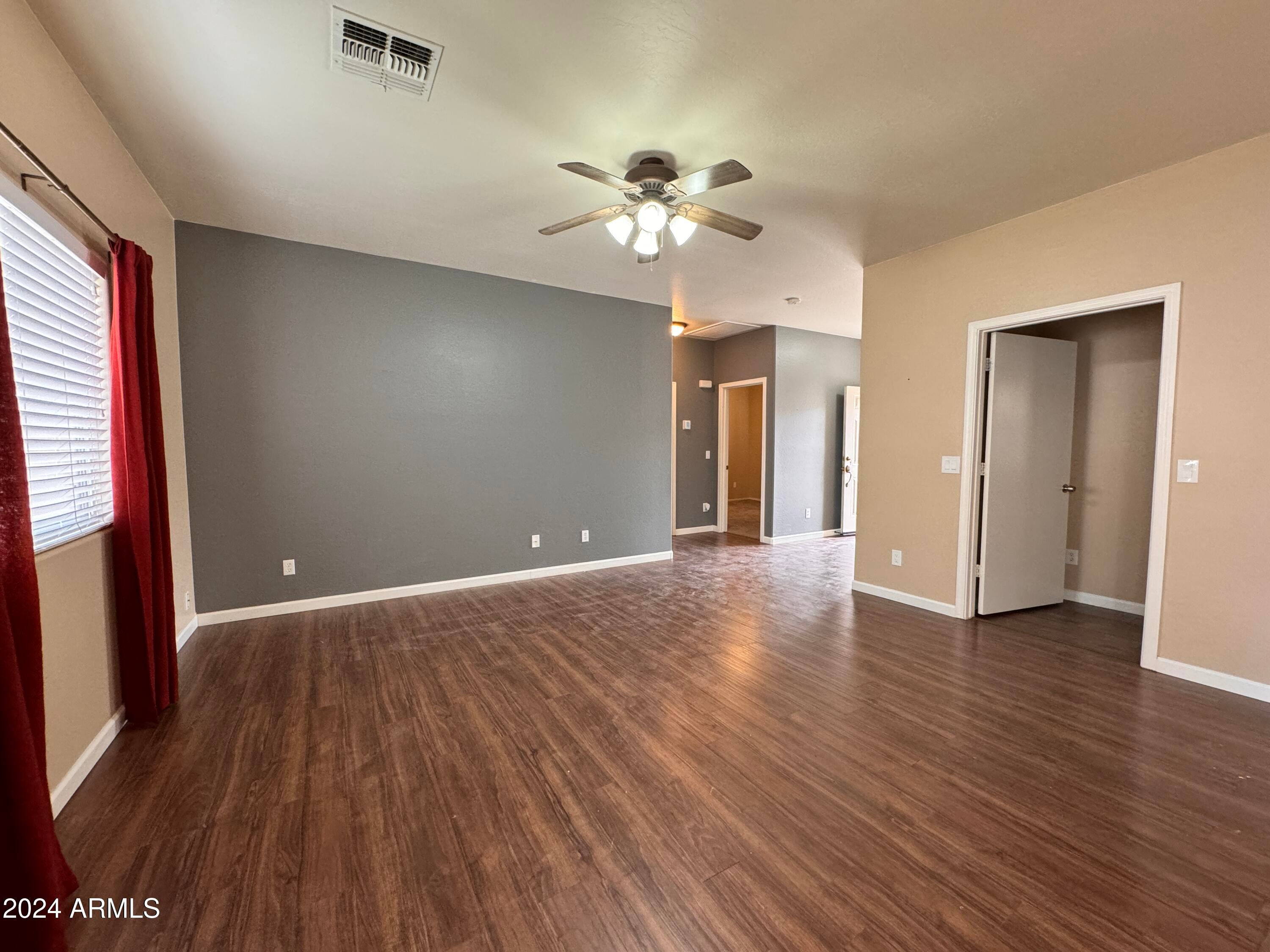 2300 E MAGMA Road 83