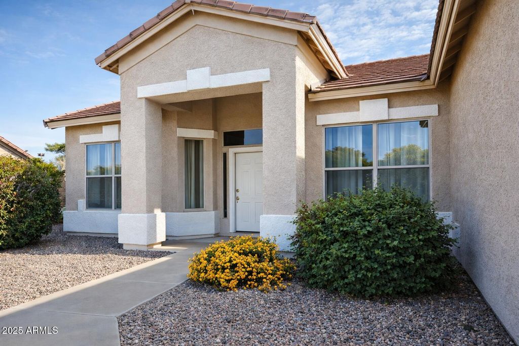 Photo of 1210 E Westchester Drive, Chandler, AZ 85249 (MLS # 6959793)