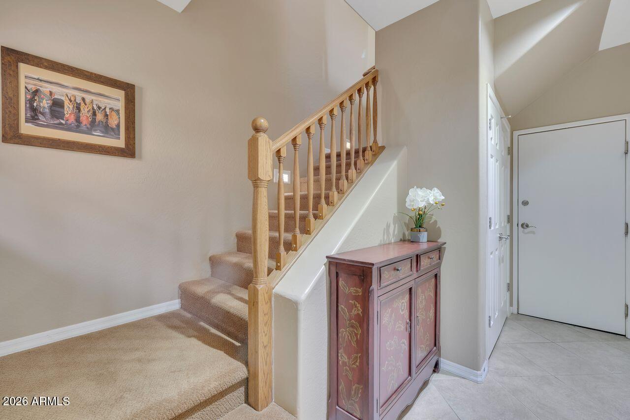 3935 E ROUGH RIDER Road 1106