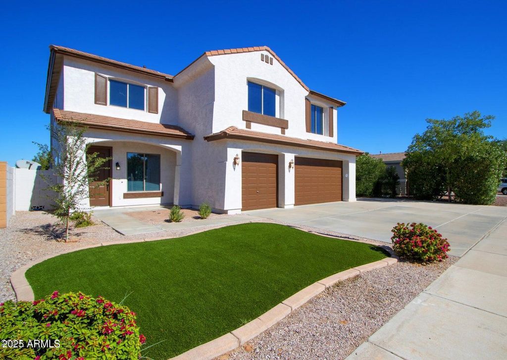 Photo of 2318 W Angel Way, San Tan Valley, AZ 85144 (MLS # 6962132)