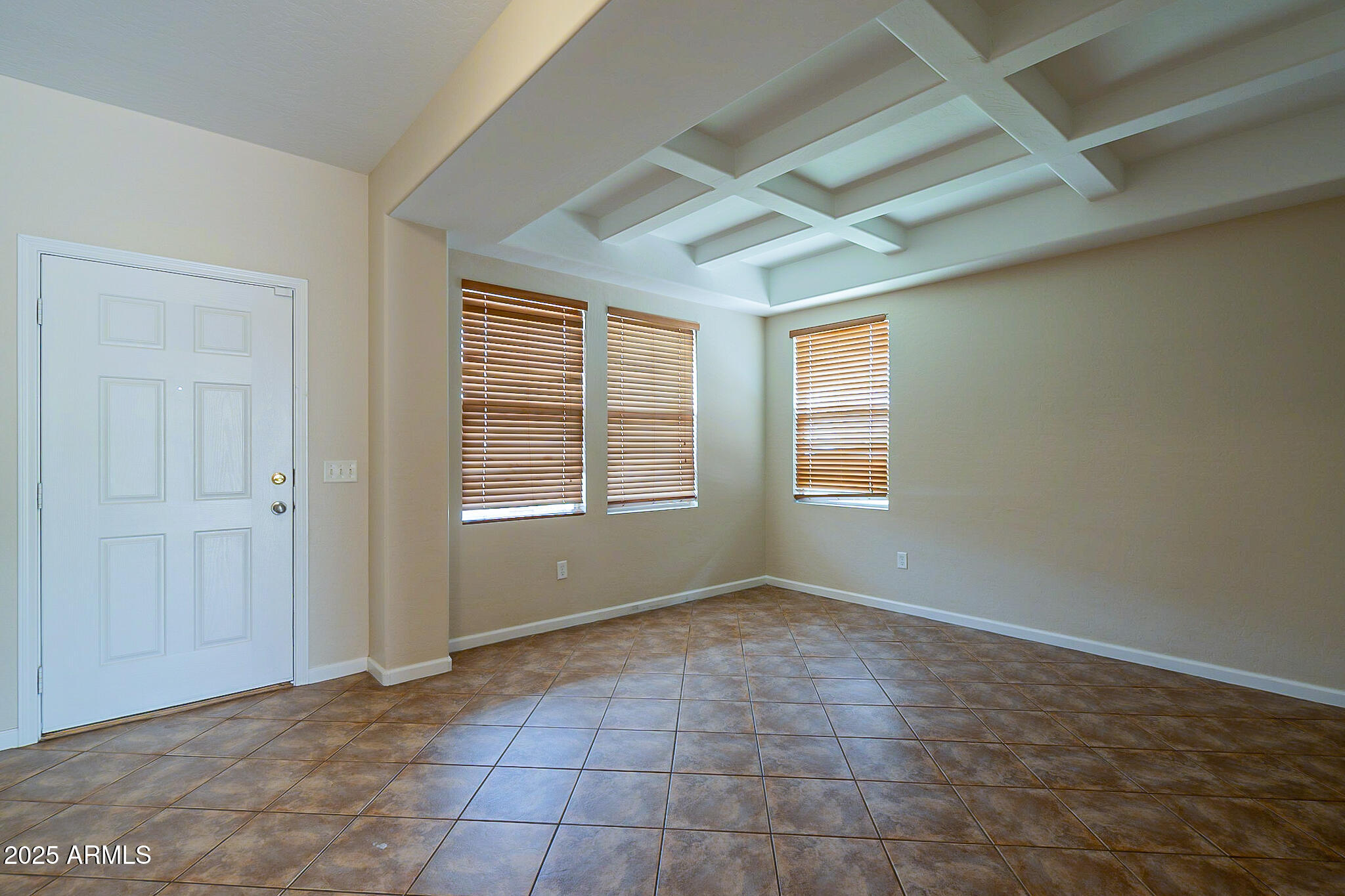 7265 W GARDENIA Avenue