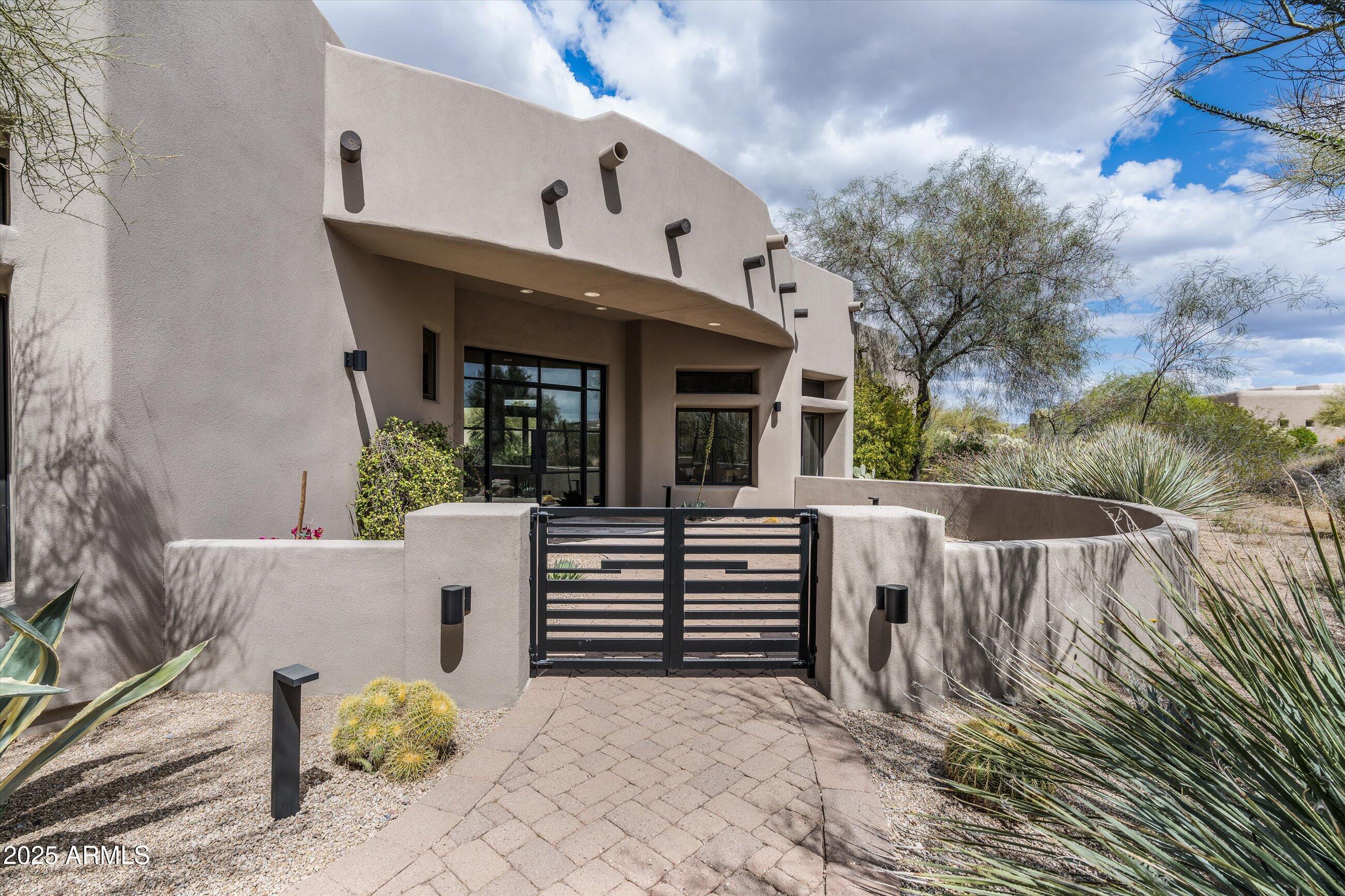 30600 N PIMA Road 89