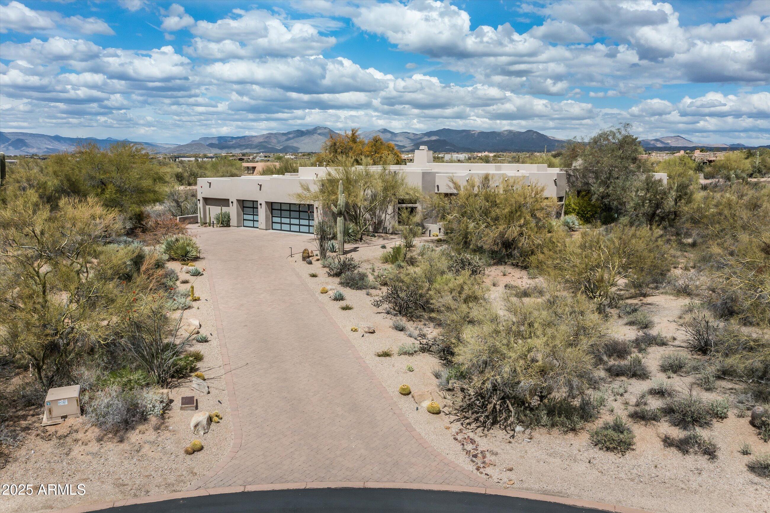 30600 N PIMA Road 89