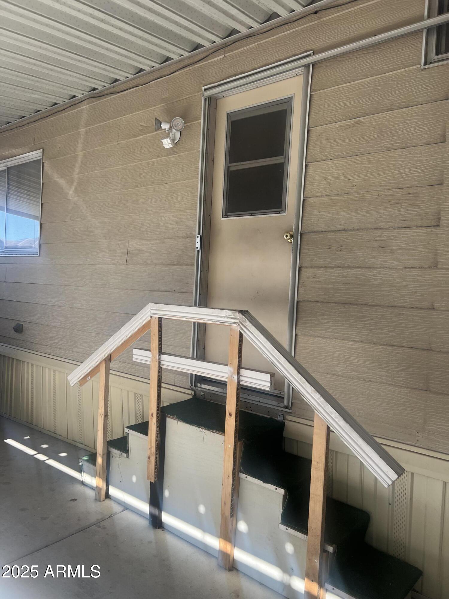 8601 N 71 Avenue 174