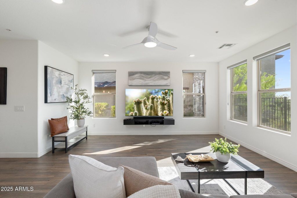 Photo of 5100 E Rancho Paloma Drive #1044, Cave Creek, AZ 85331 (MLS # 6885251)