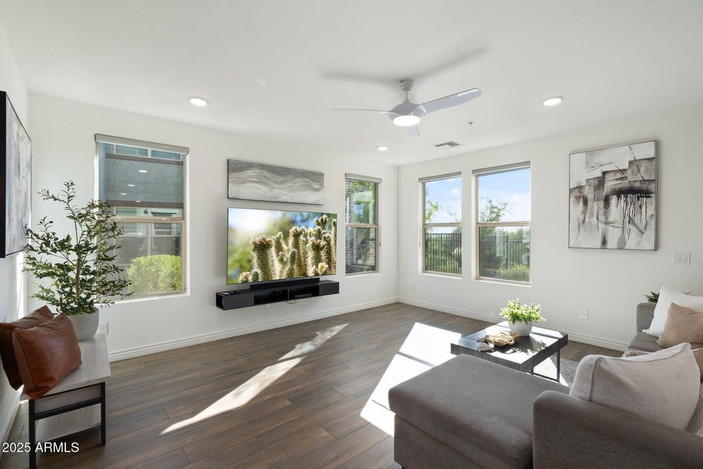 Photo of 5100 E Rancho Paloma Drive #1044, Cave Creek, AZ 85331 (MLS # 6885251)