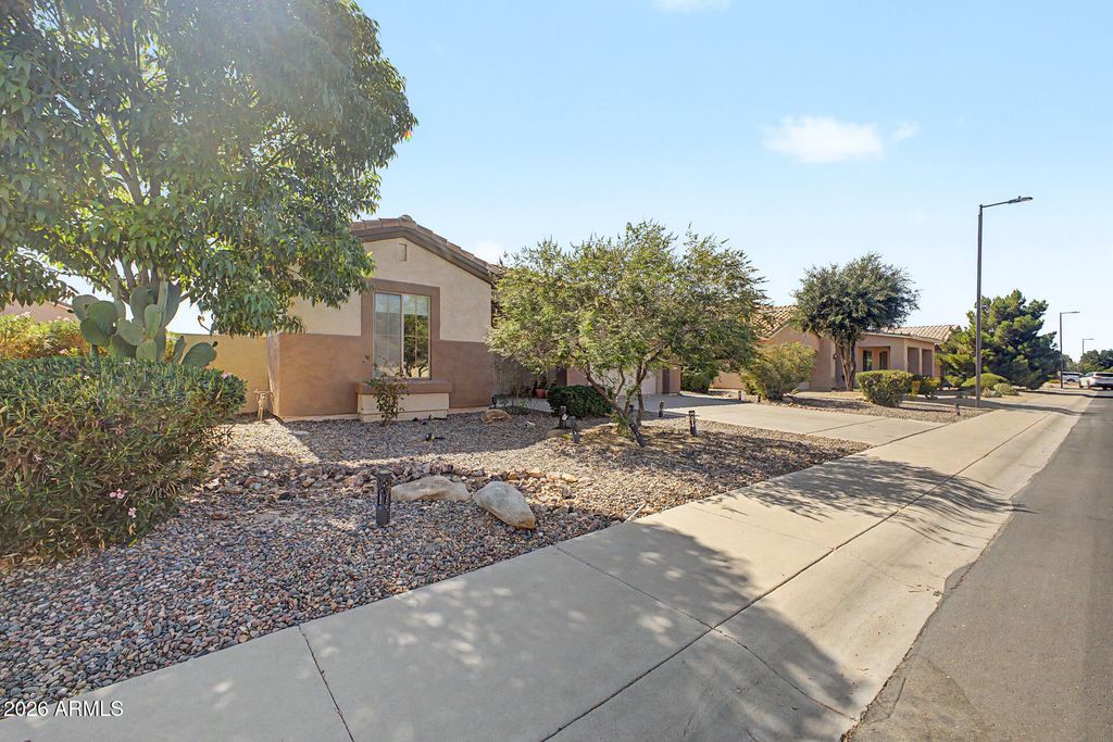 Photo of 5090 S Ranger Trail, Gilbert, AZ 85298 (MLS # 7020186)