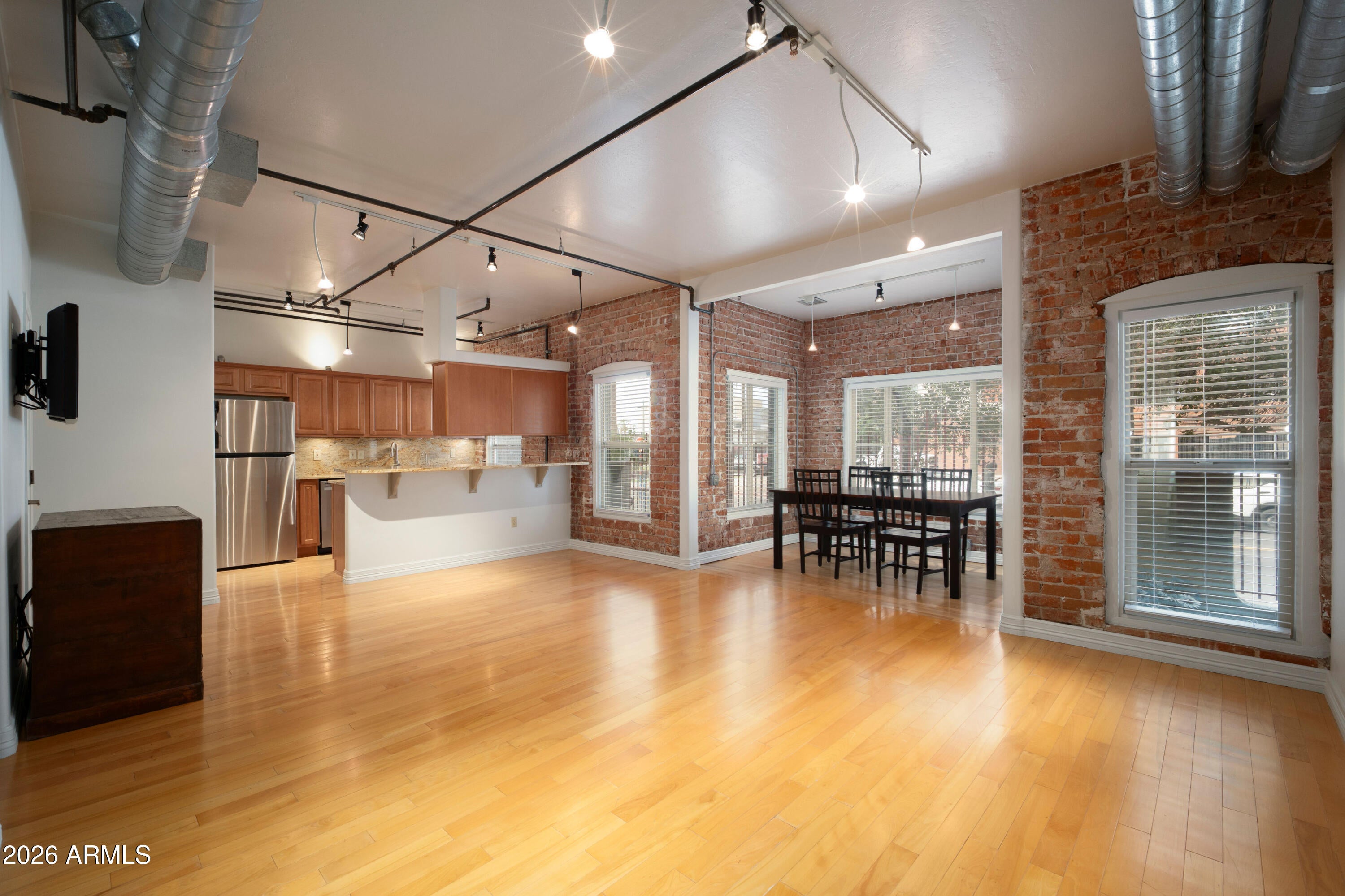 387 N 2ND Avenue 1C