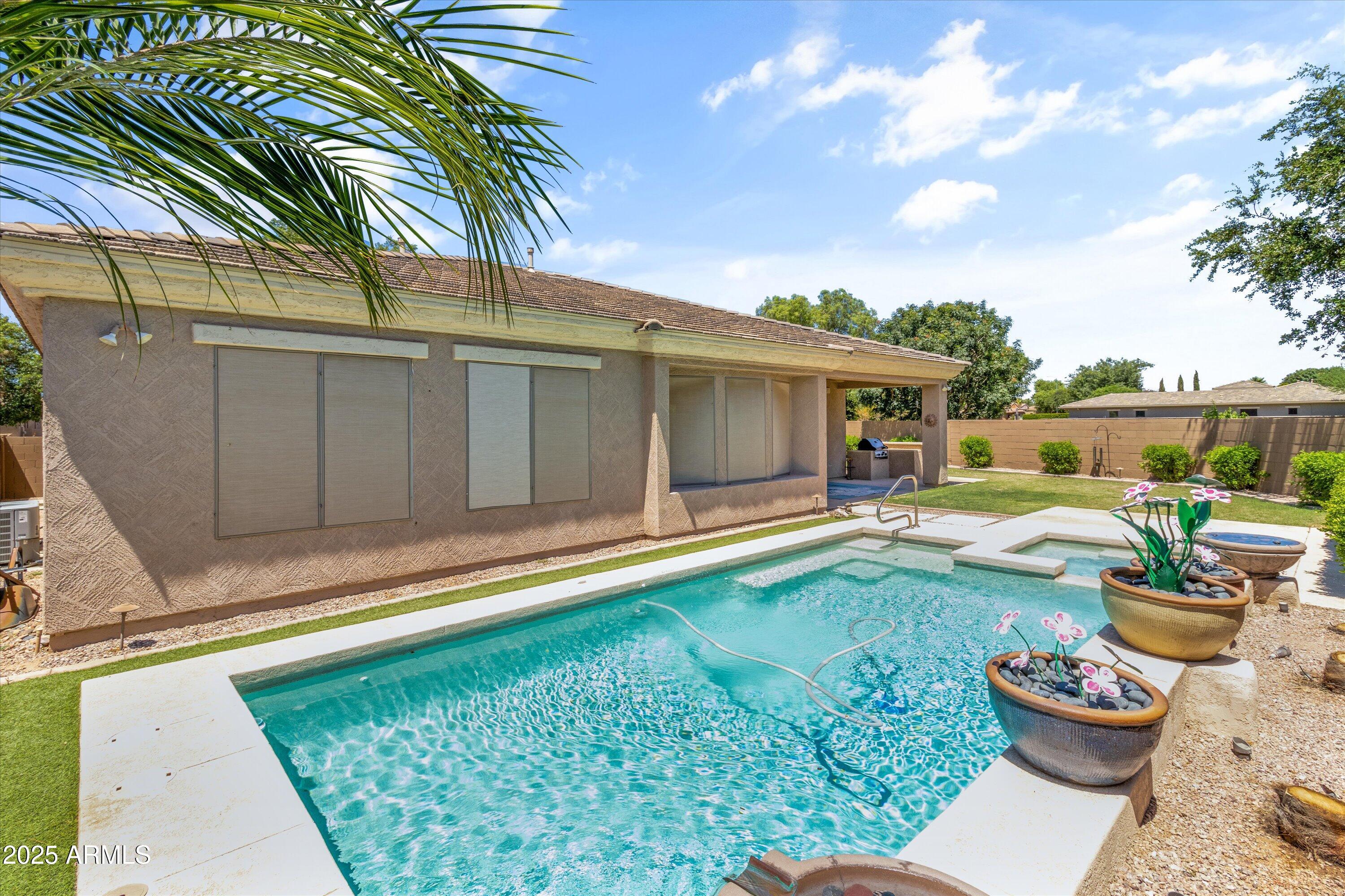 3225 E CARDINAL Court