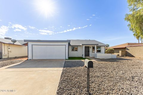 10425 W CALLE DE EDENS -- Phoenix AZ 85037