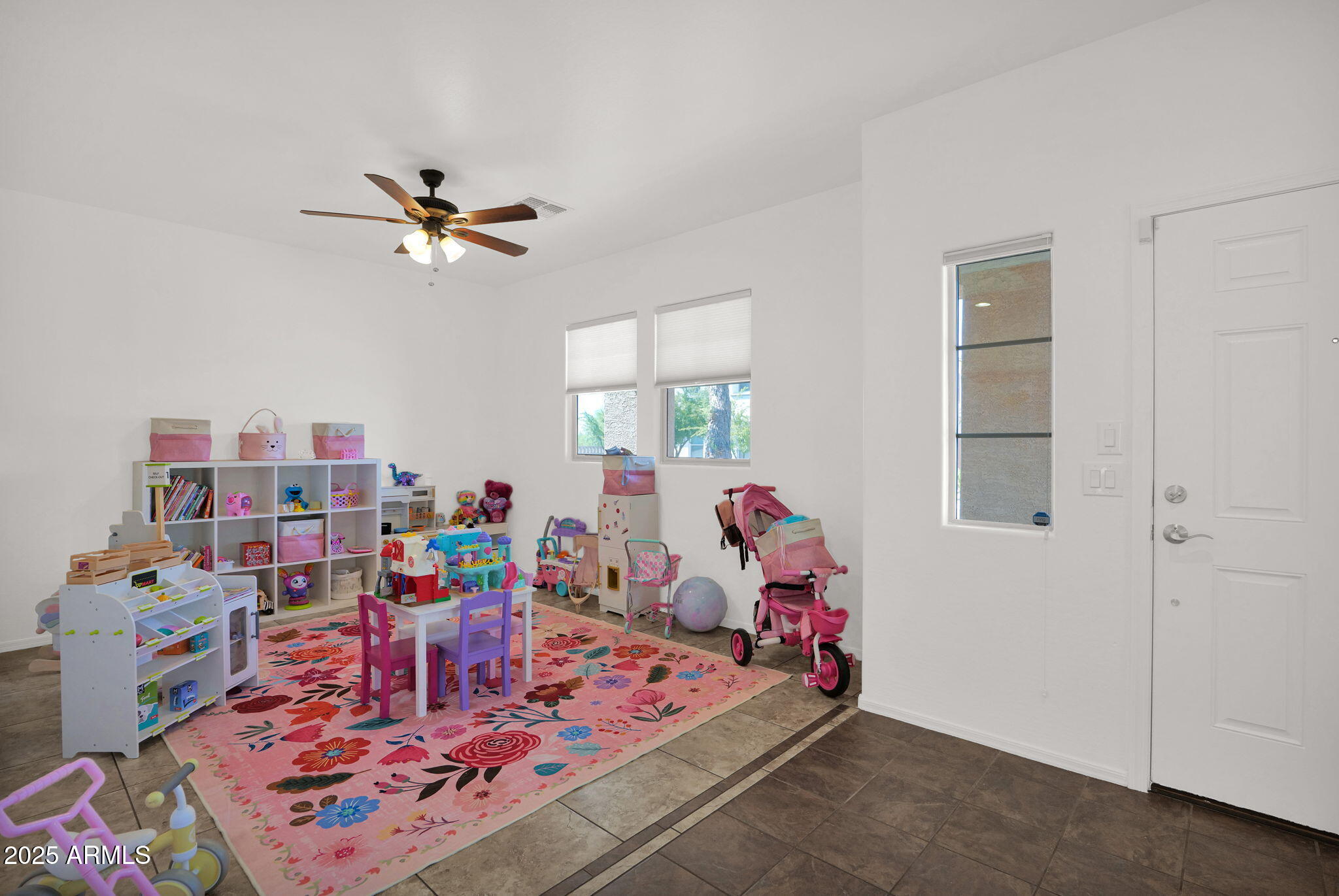 3829 E BRANHAM Lane