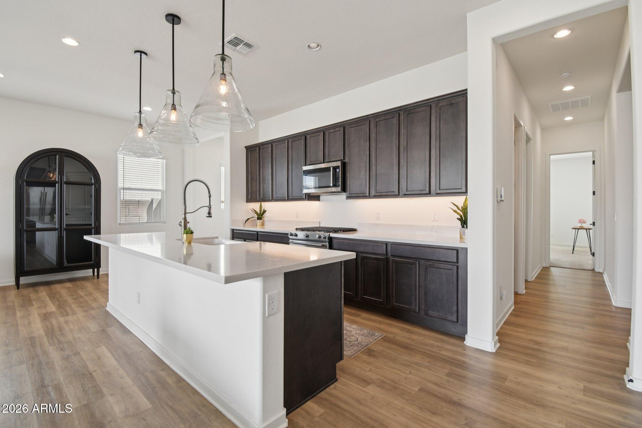 19742 W TURNEY Avenue