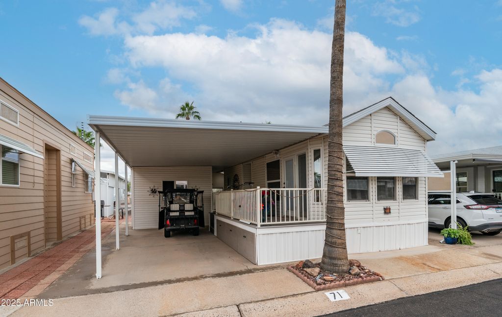 Photo of 71 Jacknife Drive #71, Apache Junction, AZ 85119 (MLS # 6950891)