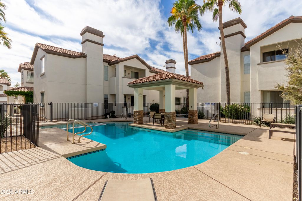 Photo of 2992 N Miller Road #218A, Scottsdale, AZ 85251 (MLS # 6948843)