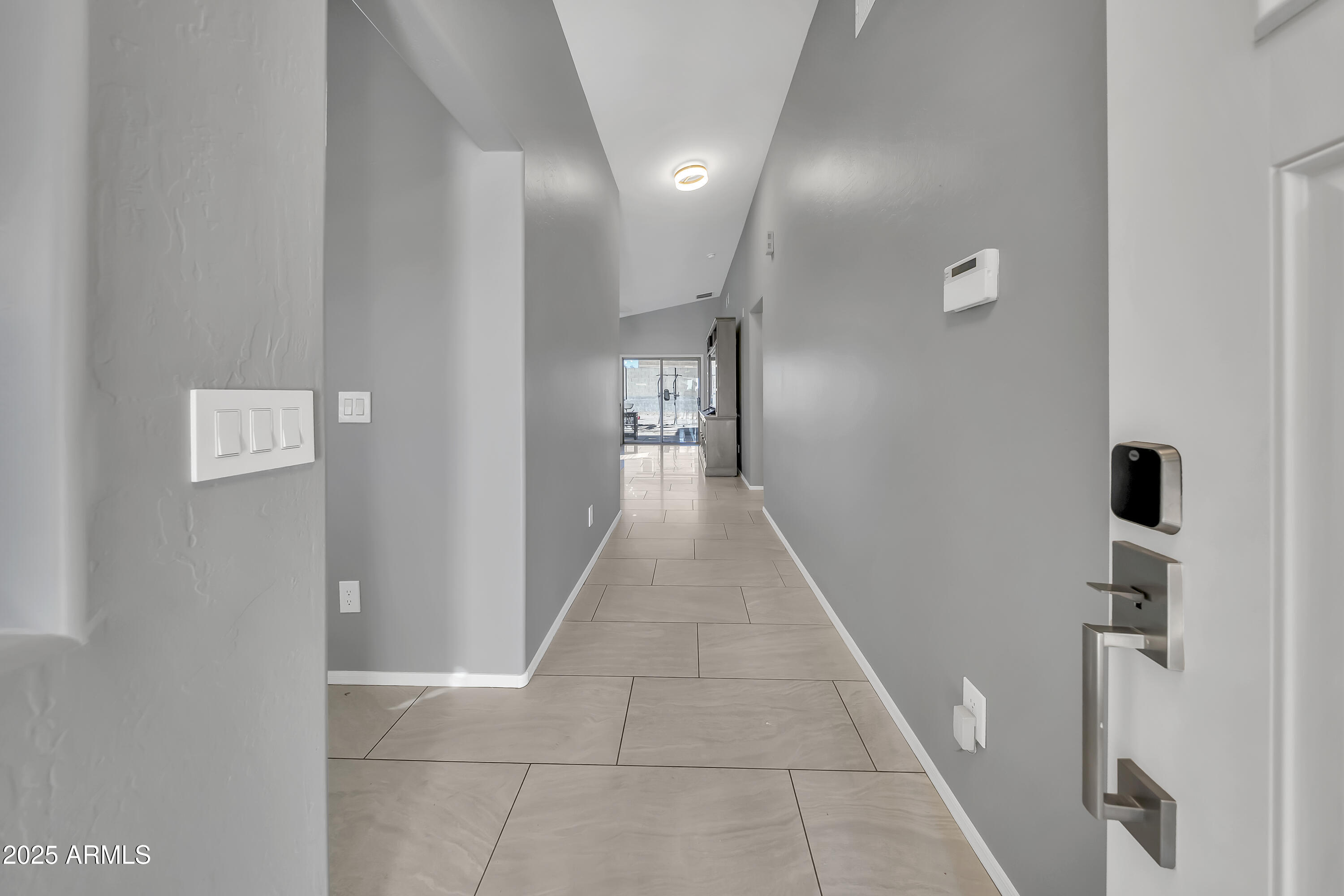 25578 W ST CATHERINE Avenue