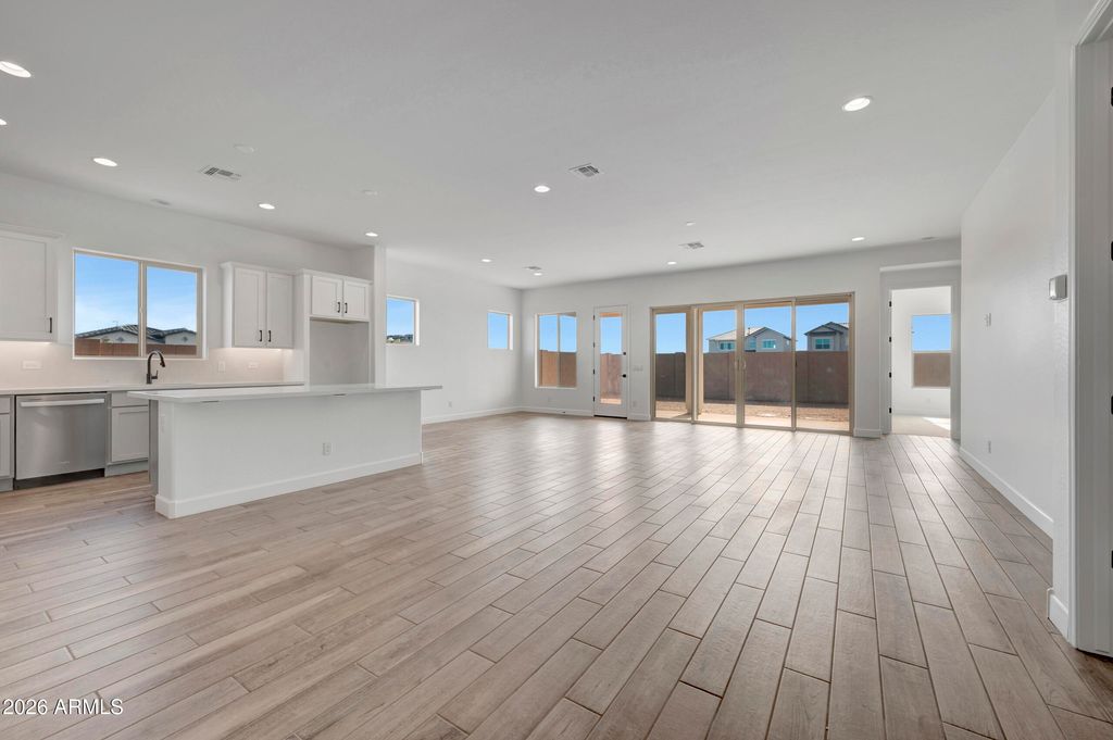 Photo of 2409 E Amfissa Drive, San Tan Valley, AZ 85140 (MLS # 6996351)