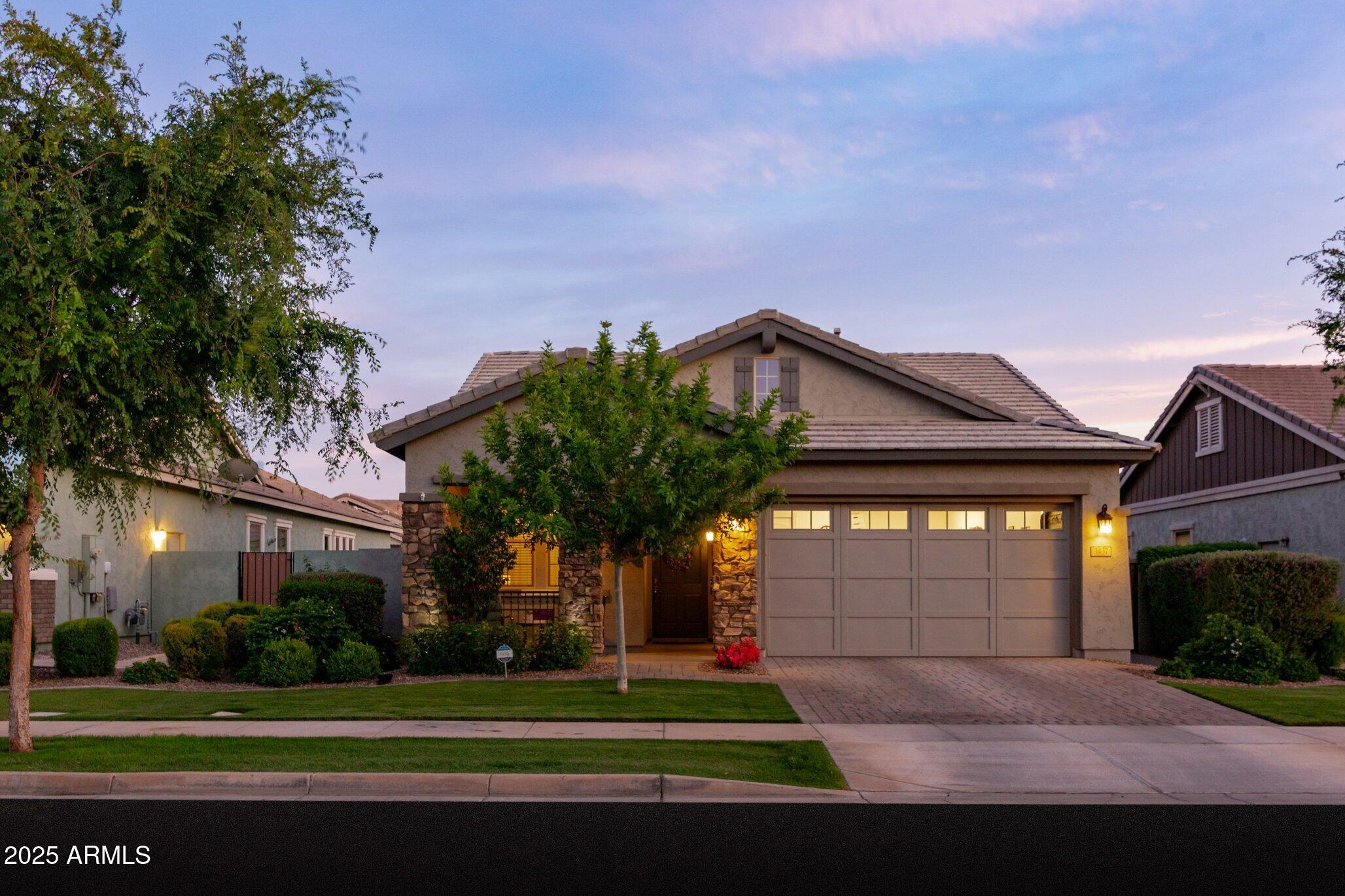 3437 E APPALOOSA Road