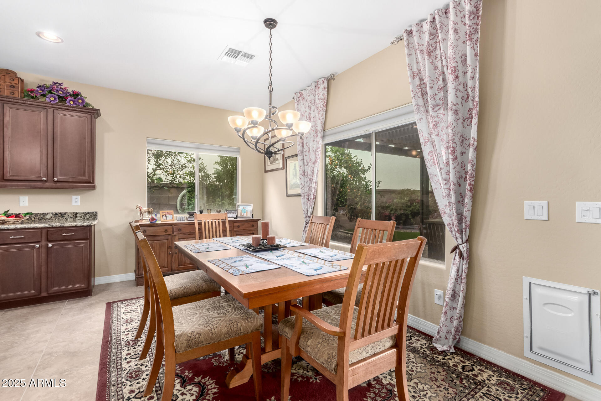 2878 E TONTO Drive