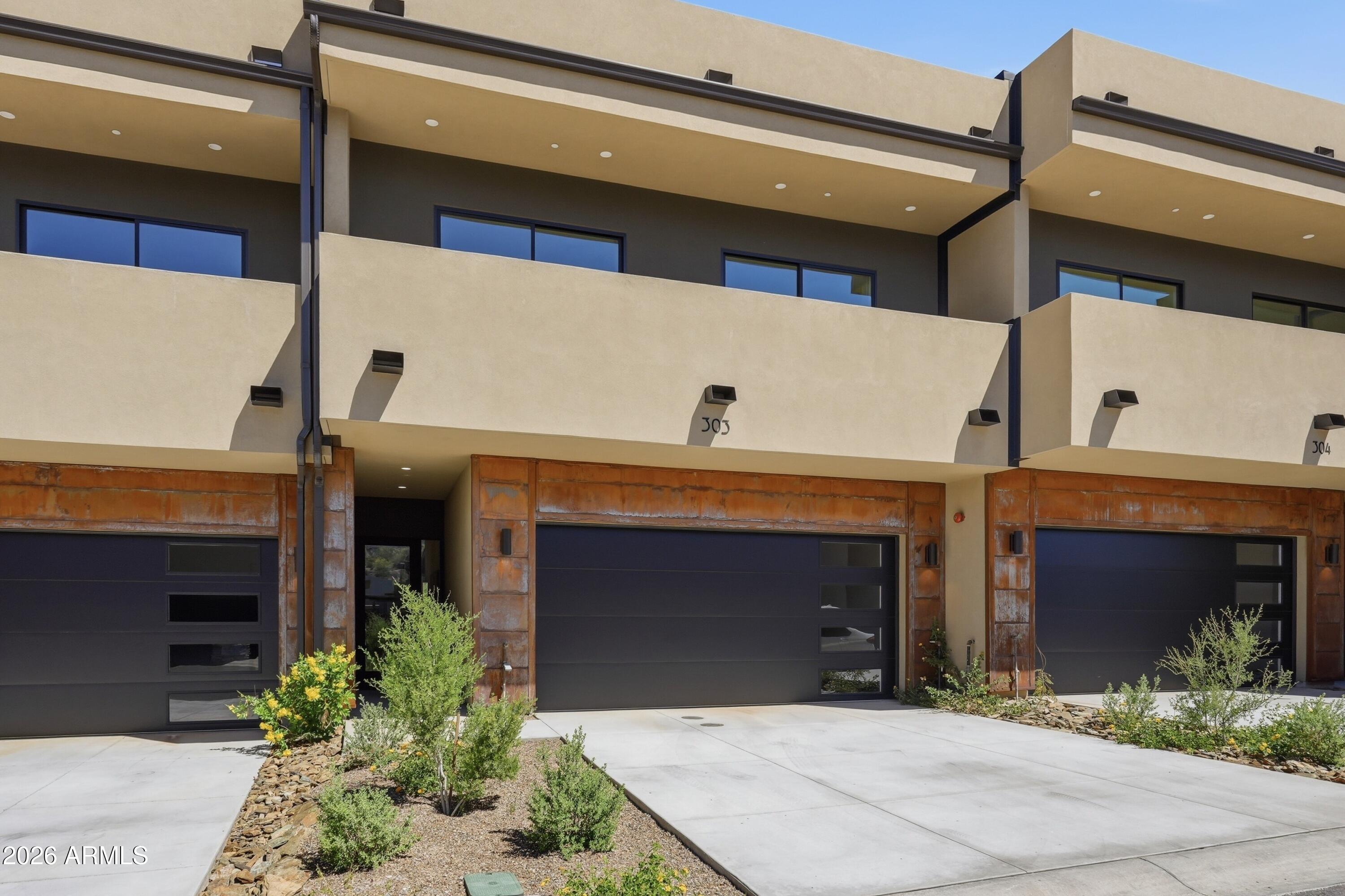 6525 E CAVE CREEK Road 303