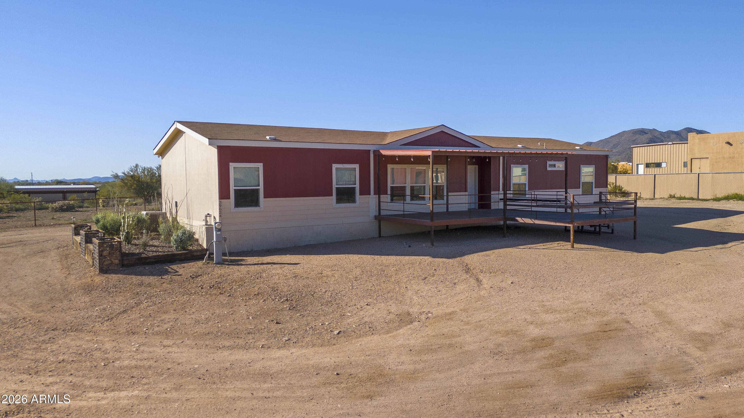 39624 N Central Avenue