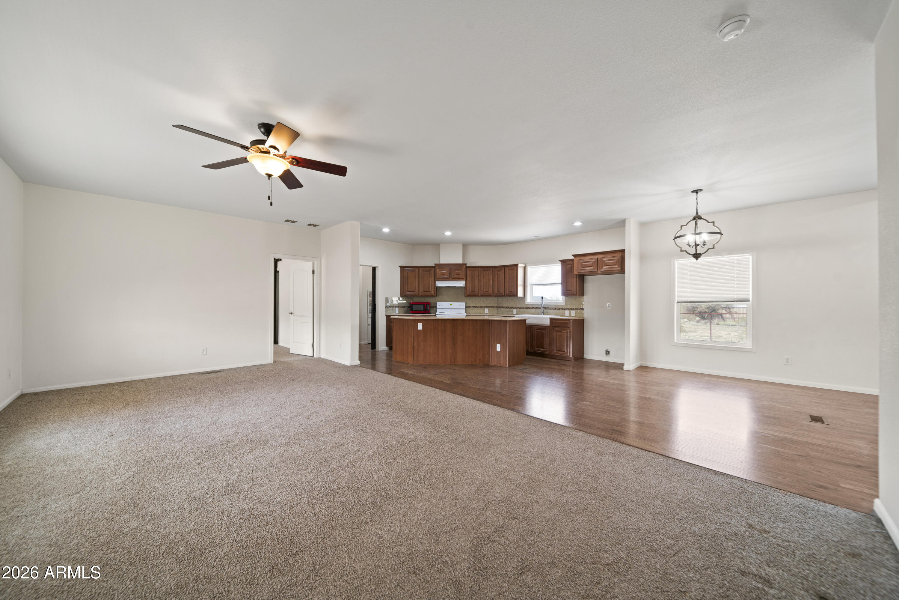 39624 N Central Avenue