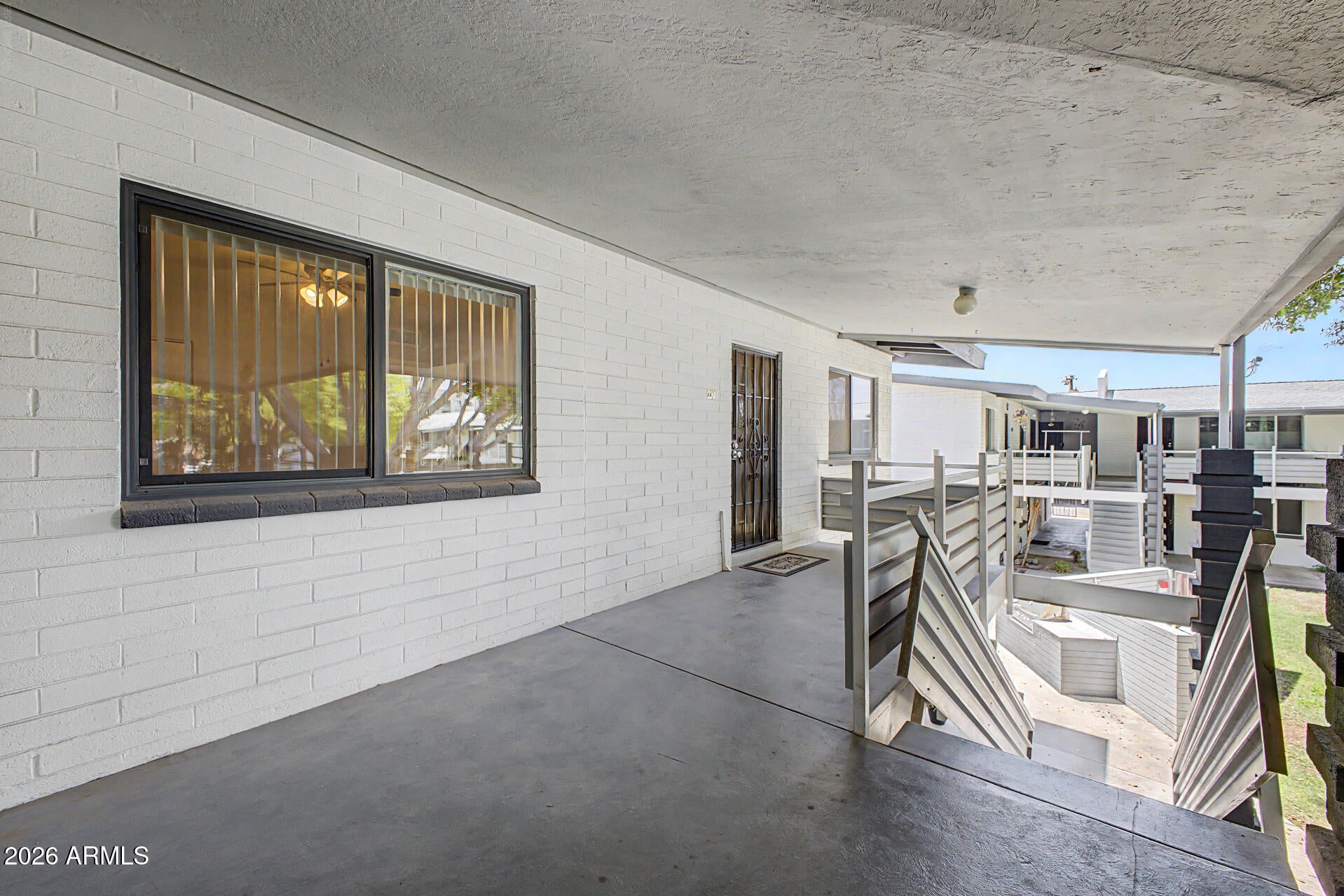 721 E MONTEBELLO Avenue 210