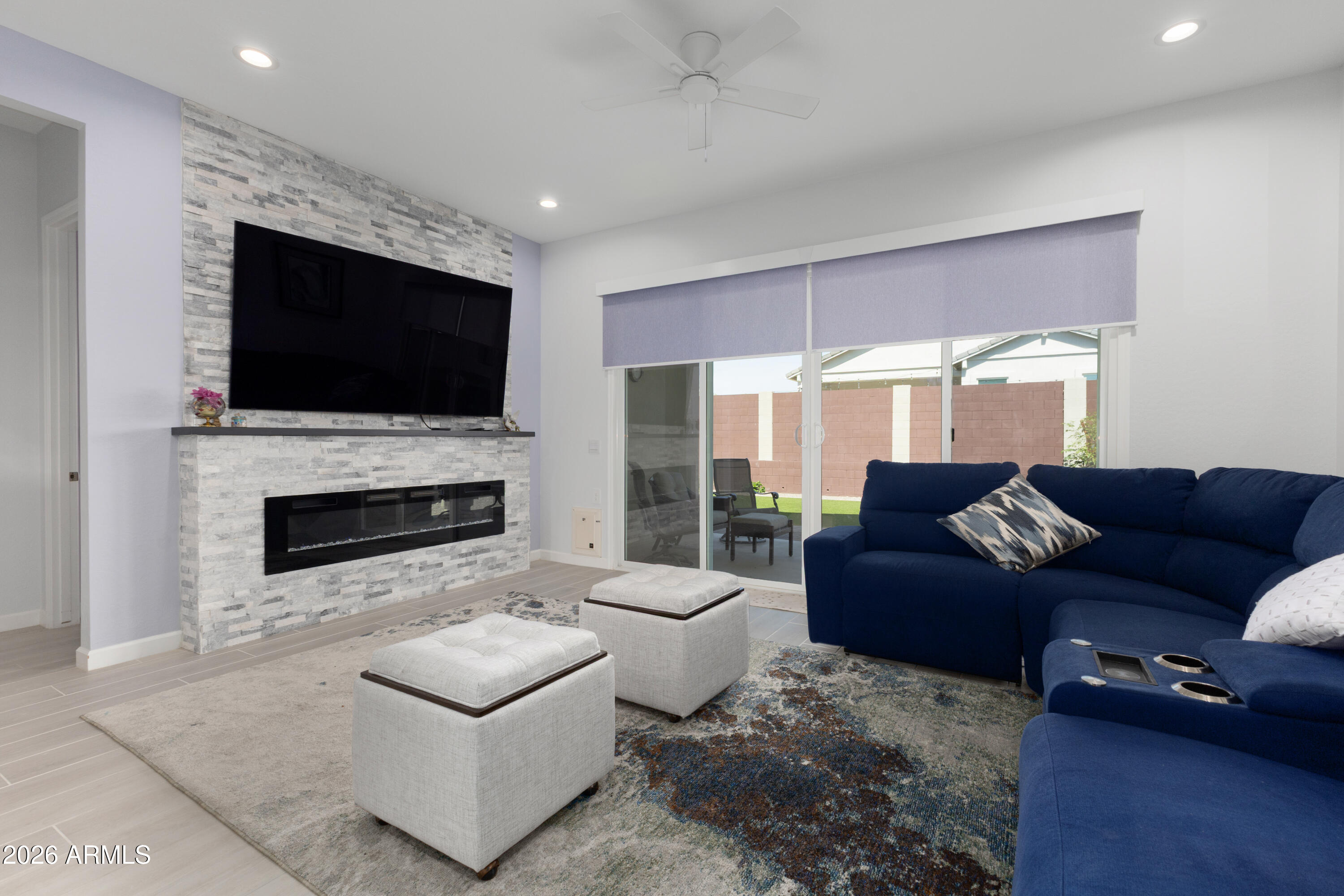 10240 W LONE CACTUS Drive