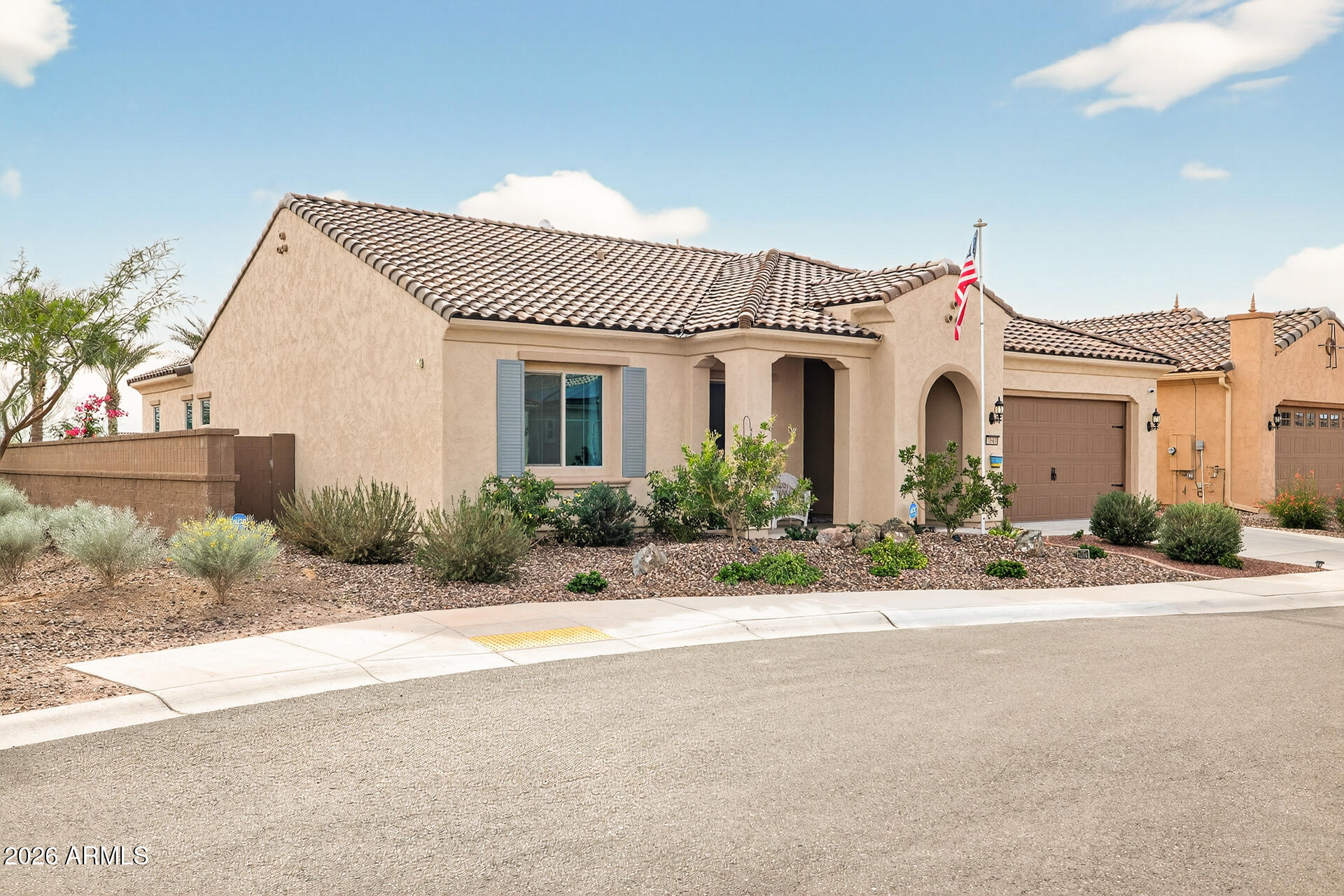 7643 W MOCKINGBIRD Way