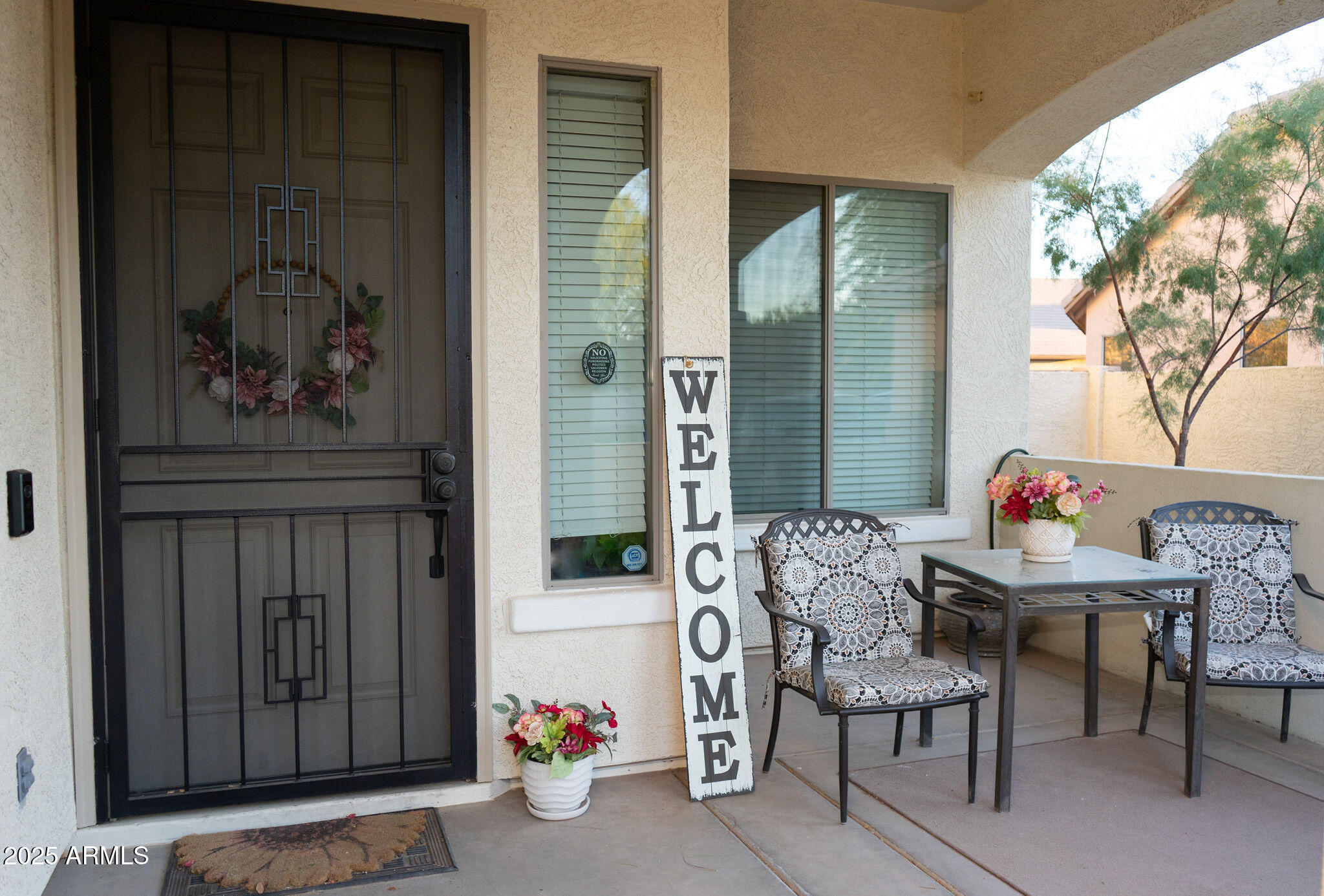 2489 E SEQUOIA Drive