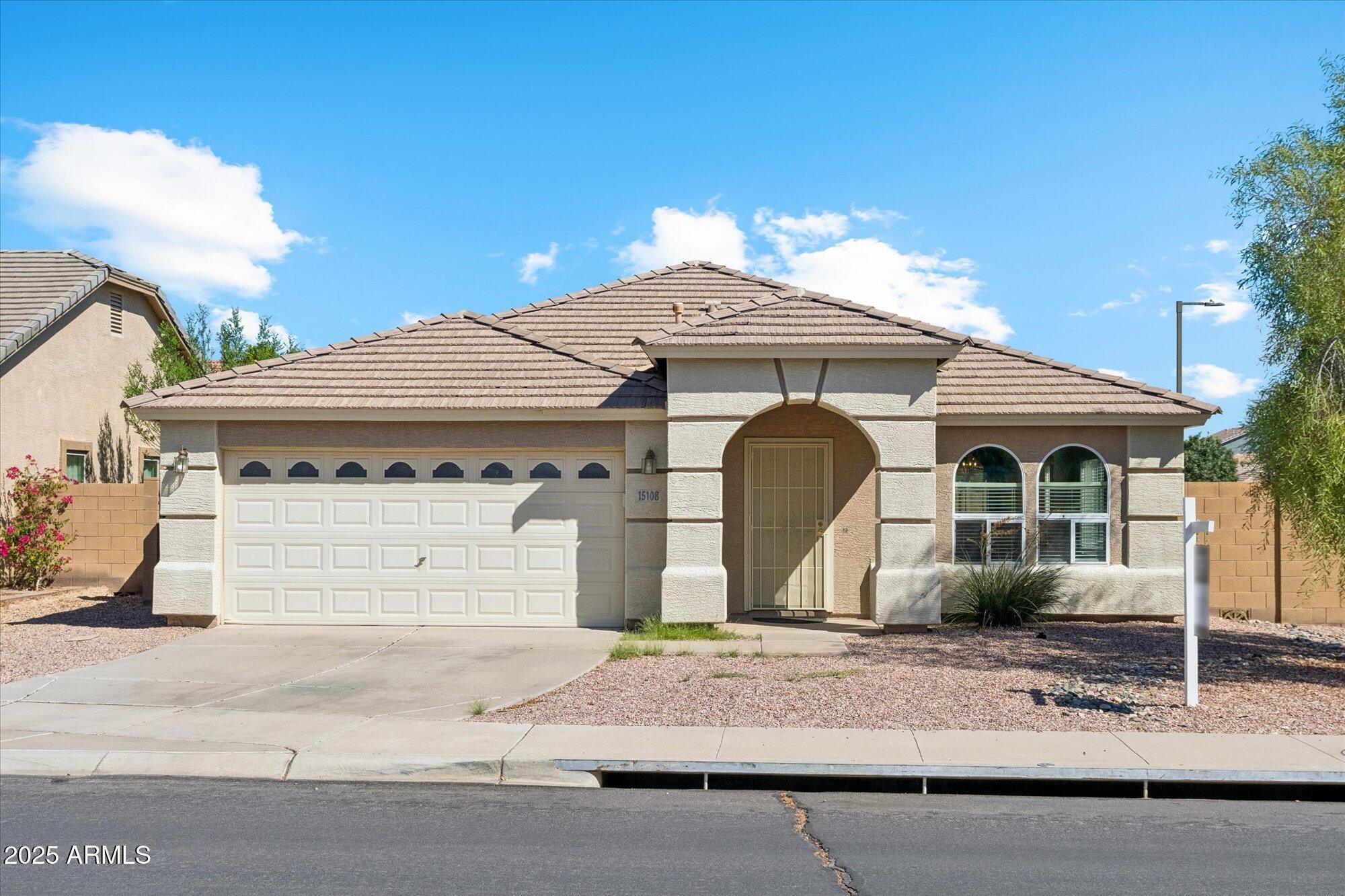 Goodyear, Arizona 85338, United States, 4 Bedrooms Bedrooms, ,2 BathroomsBathrooms,Residential,Active,185280