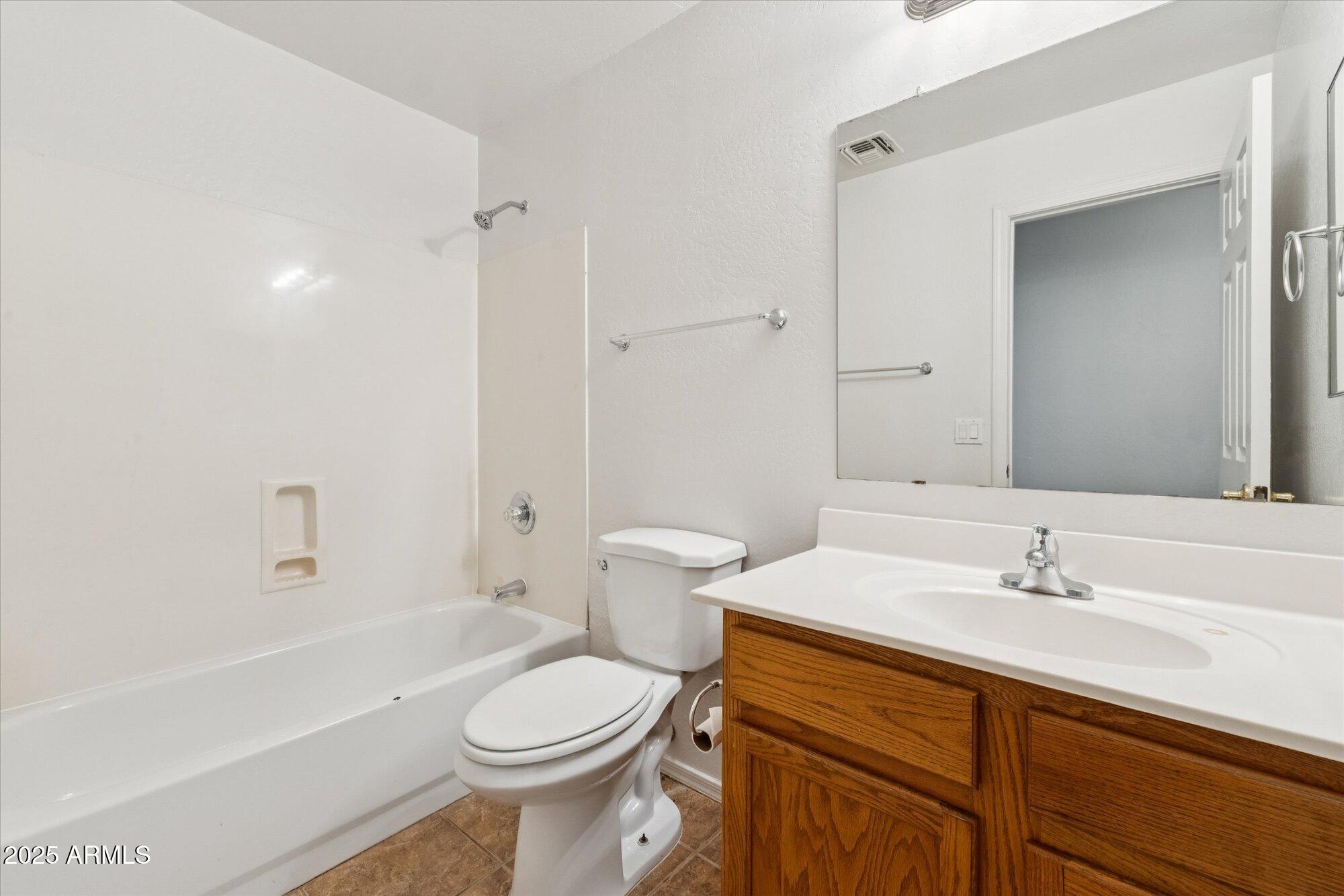 Goodyear, Arizona 85338, United States, 4 Bedrooms Bedrooms, ,2 BathroomsBathrooms,Residential,Active,185280