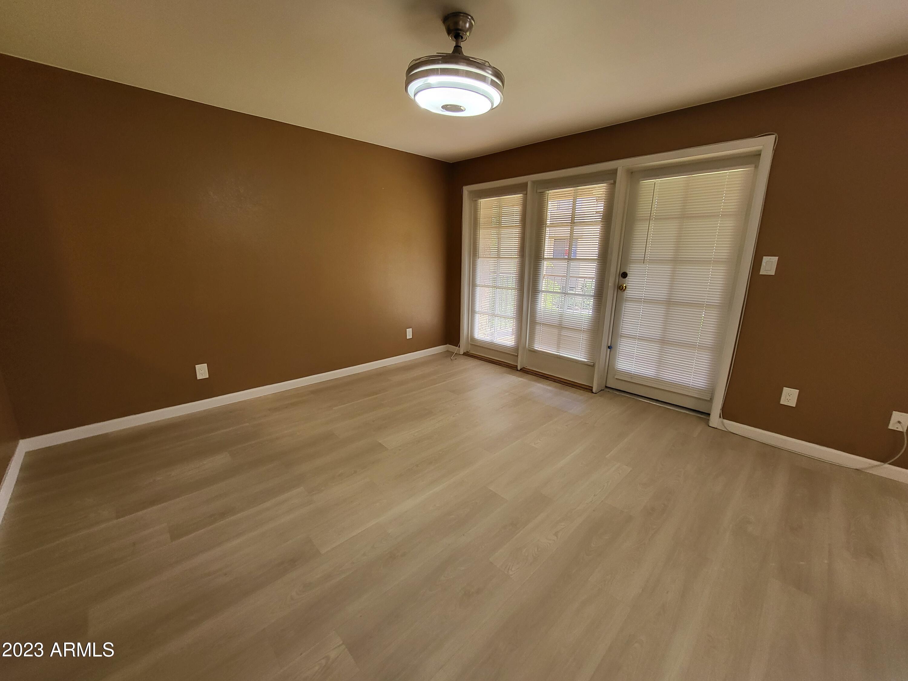 18811 N 19th Avenue Apt 2013